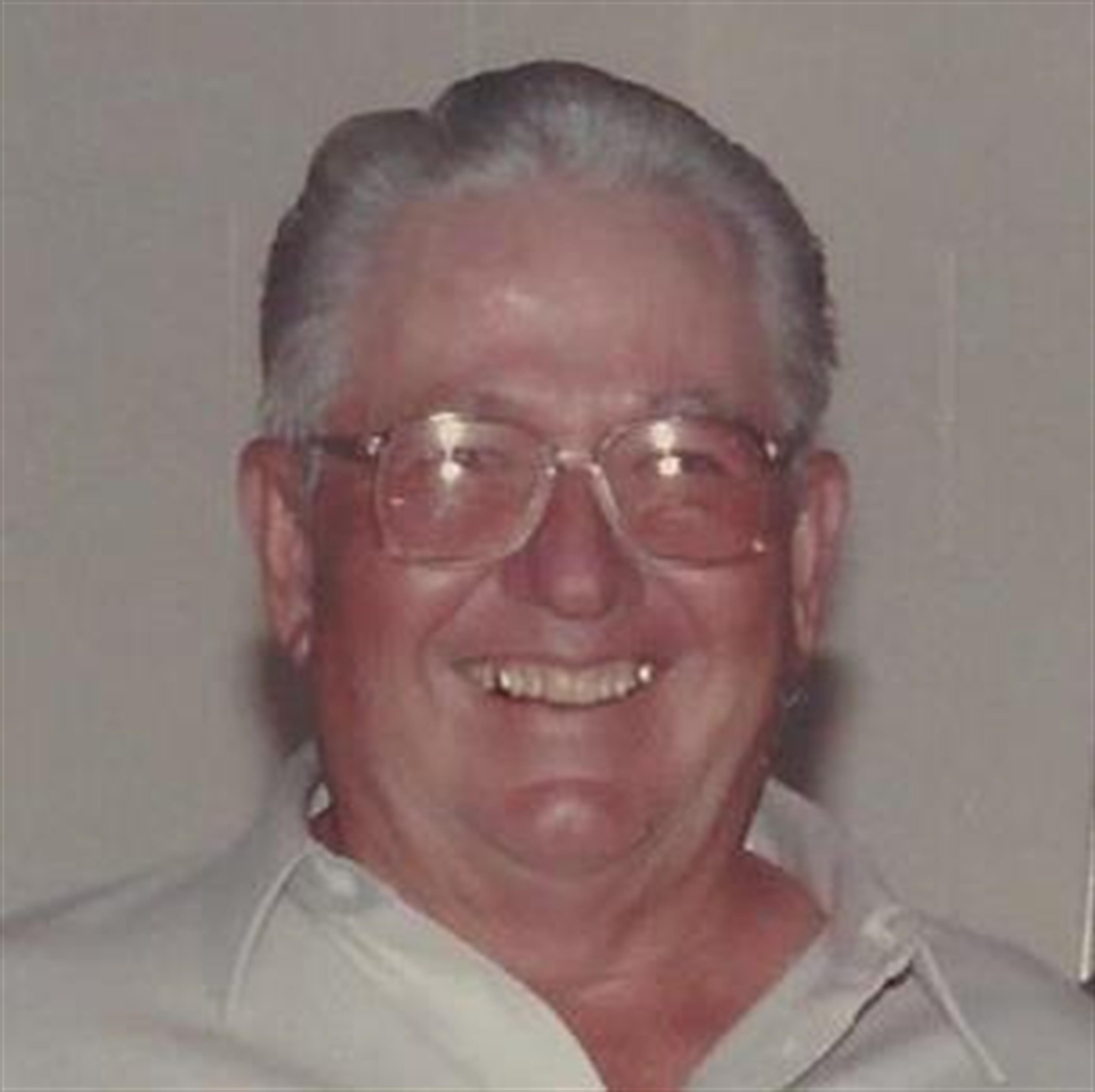 Ezra  Hightower (Hartville)