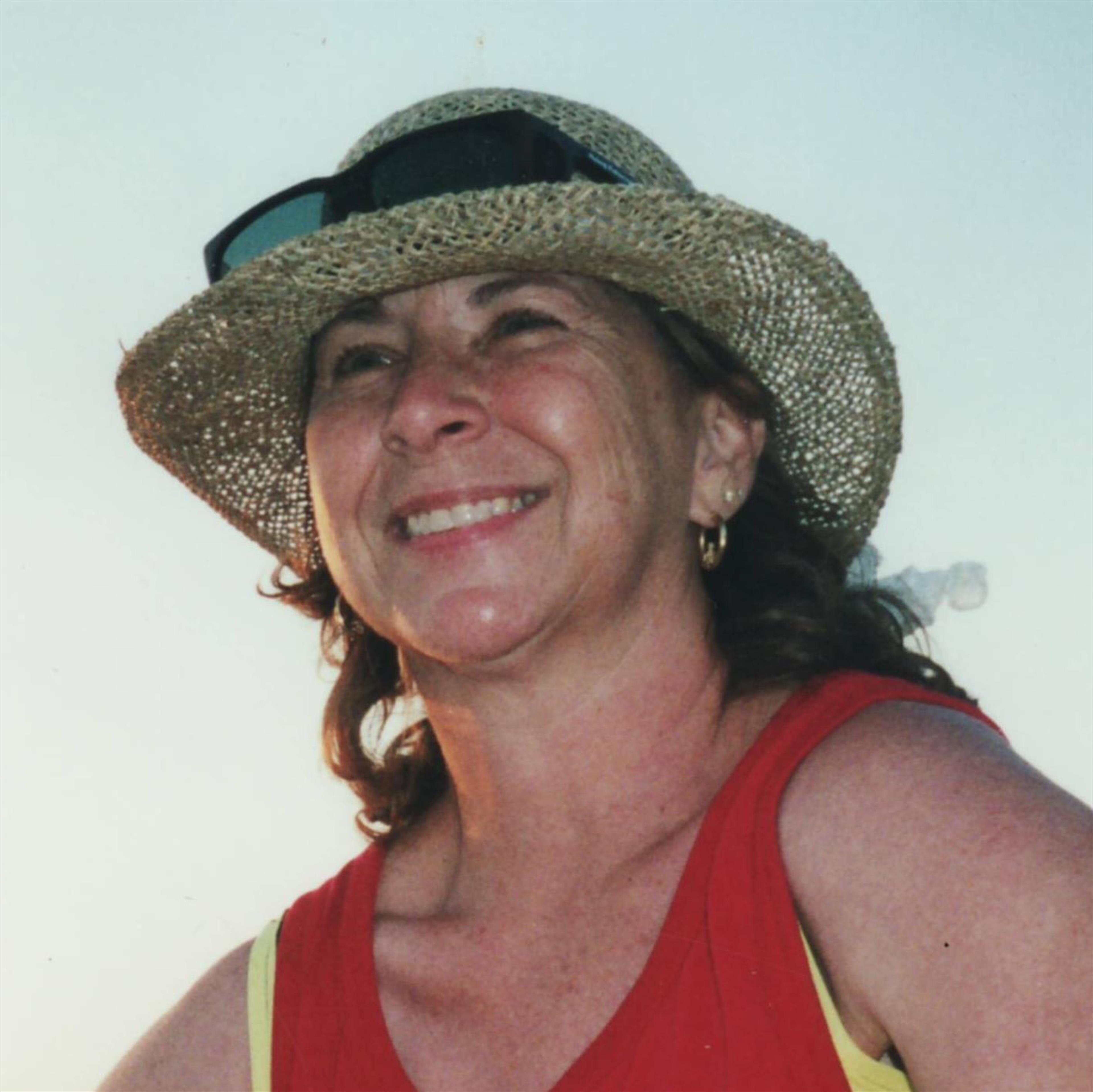Shirley  Jeannette Kidd