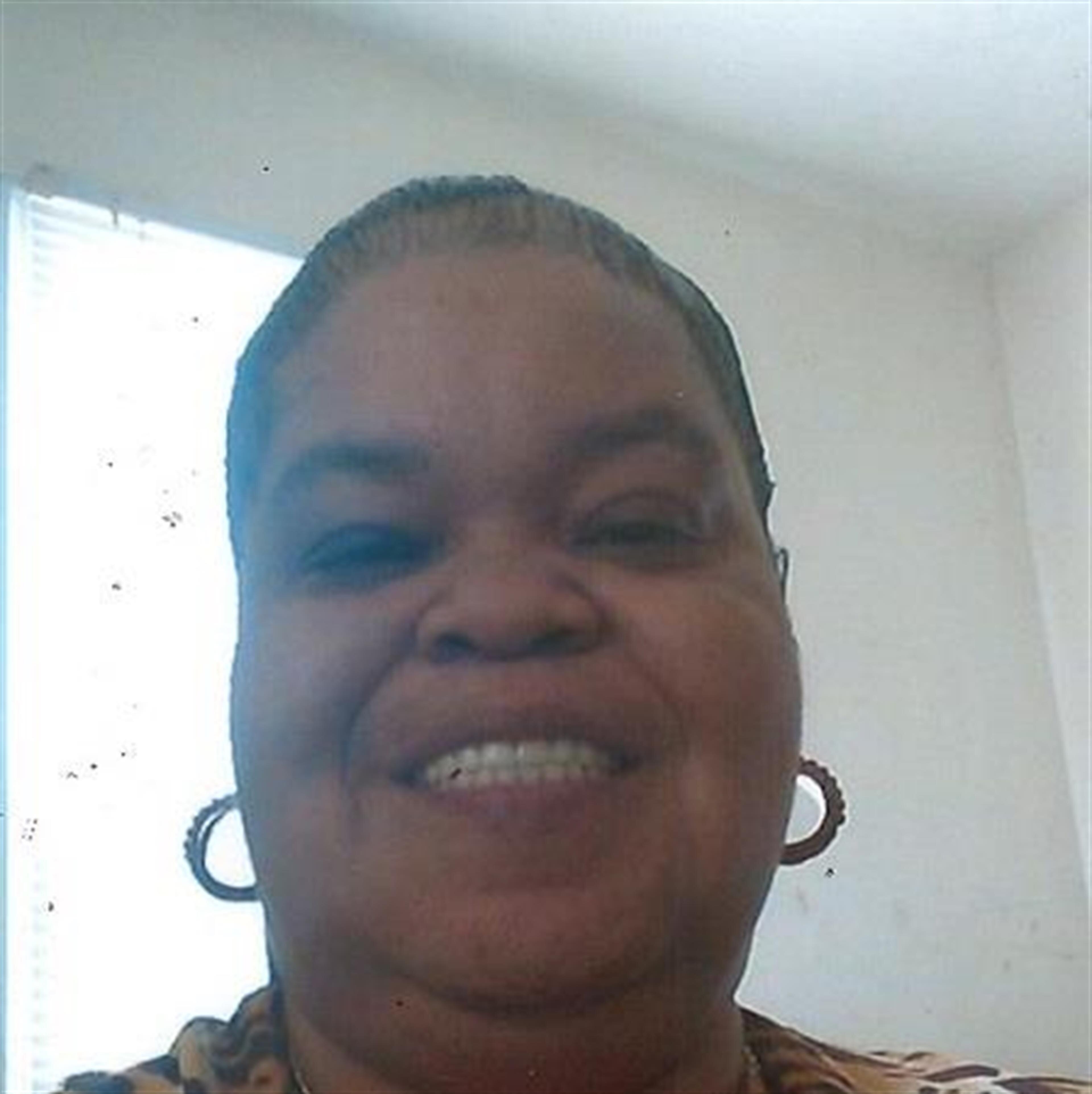 MS. JORECIA HUNT