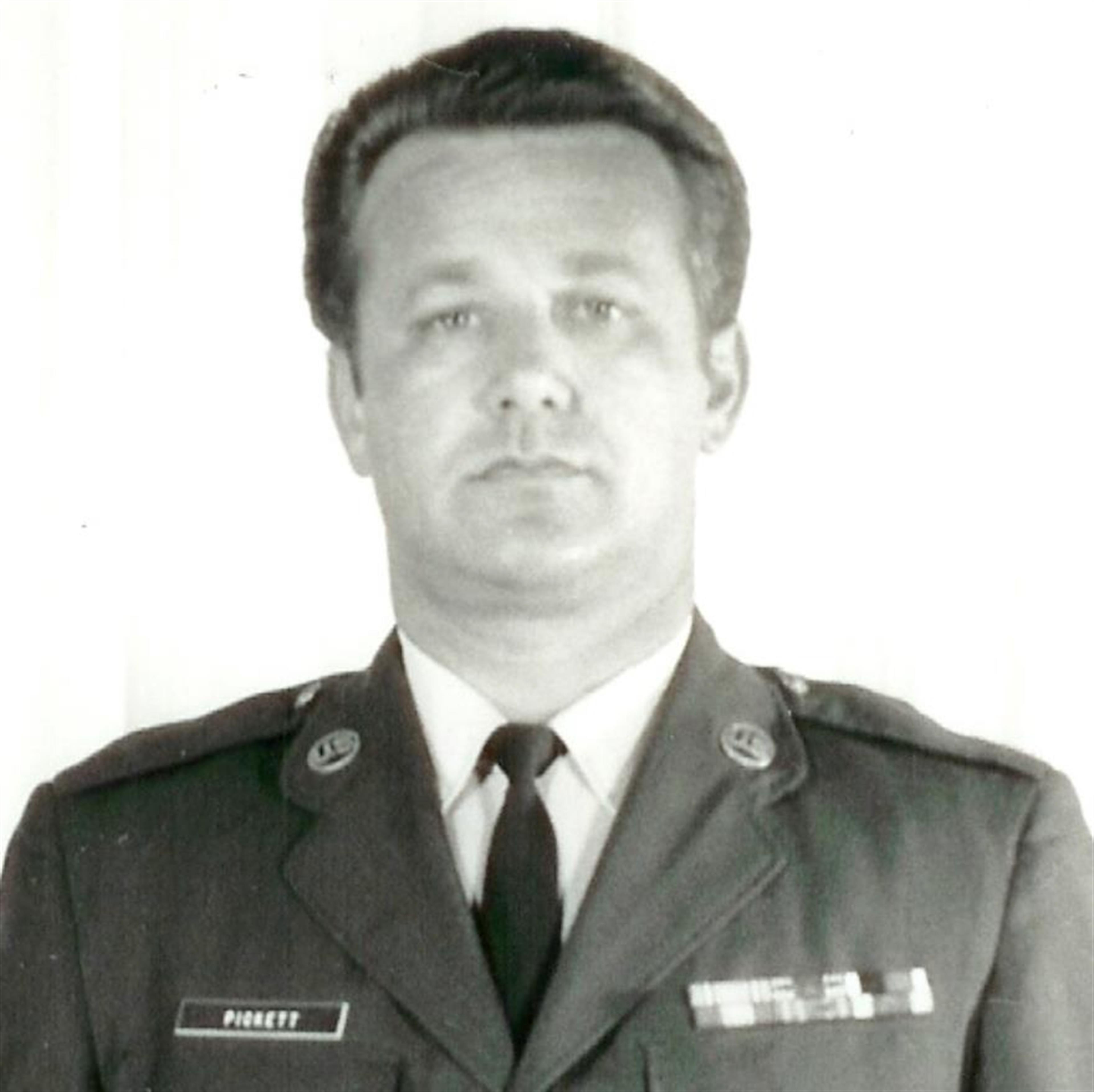 Thomas Harry  Pickett