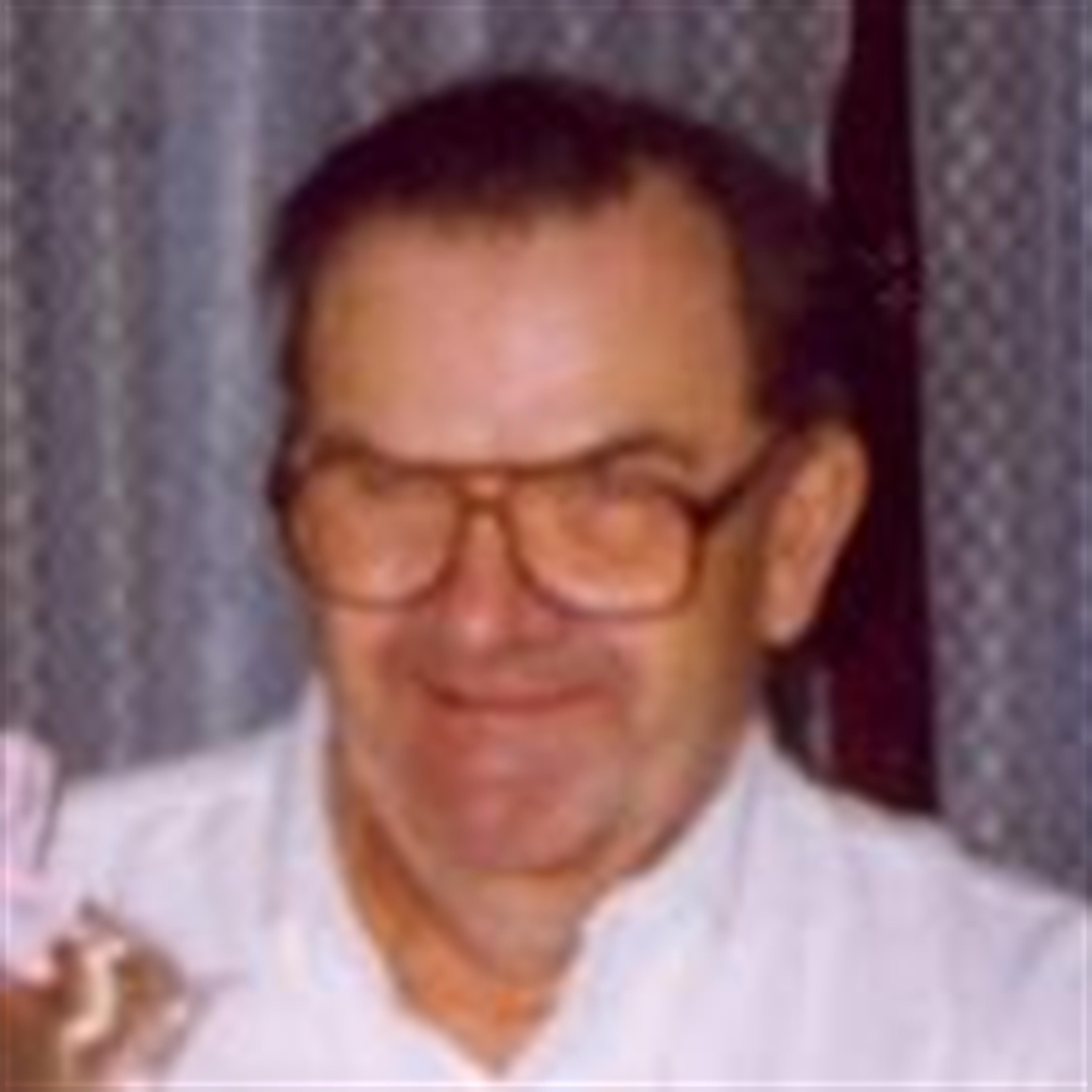 Lowell A. Rasmussen's obituary picture