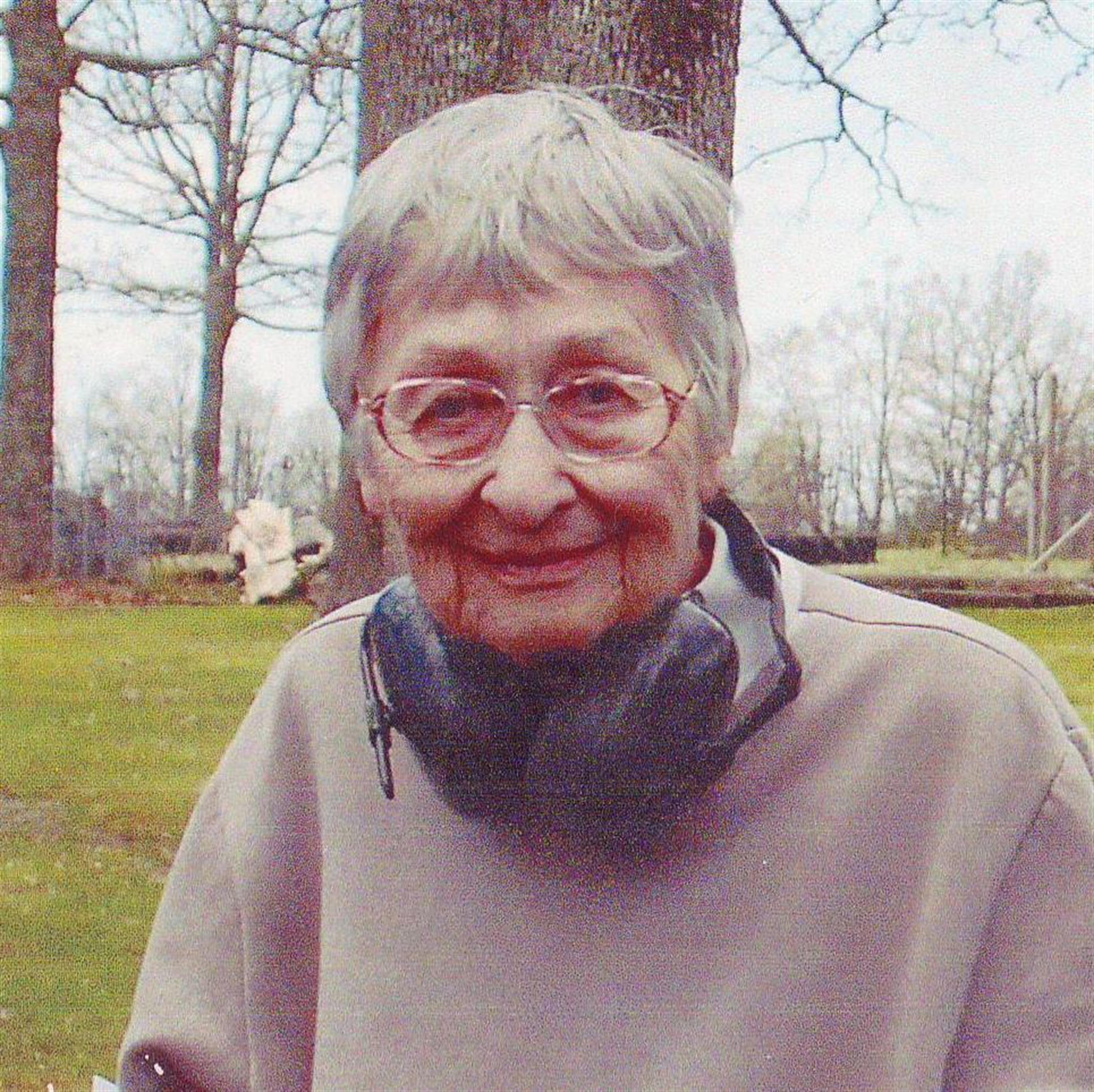 Carolyn R. Heintz (Lebanon)