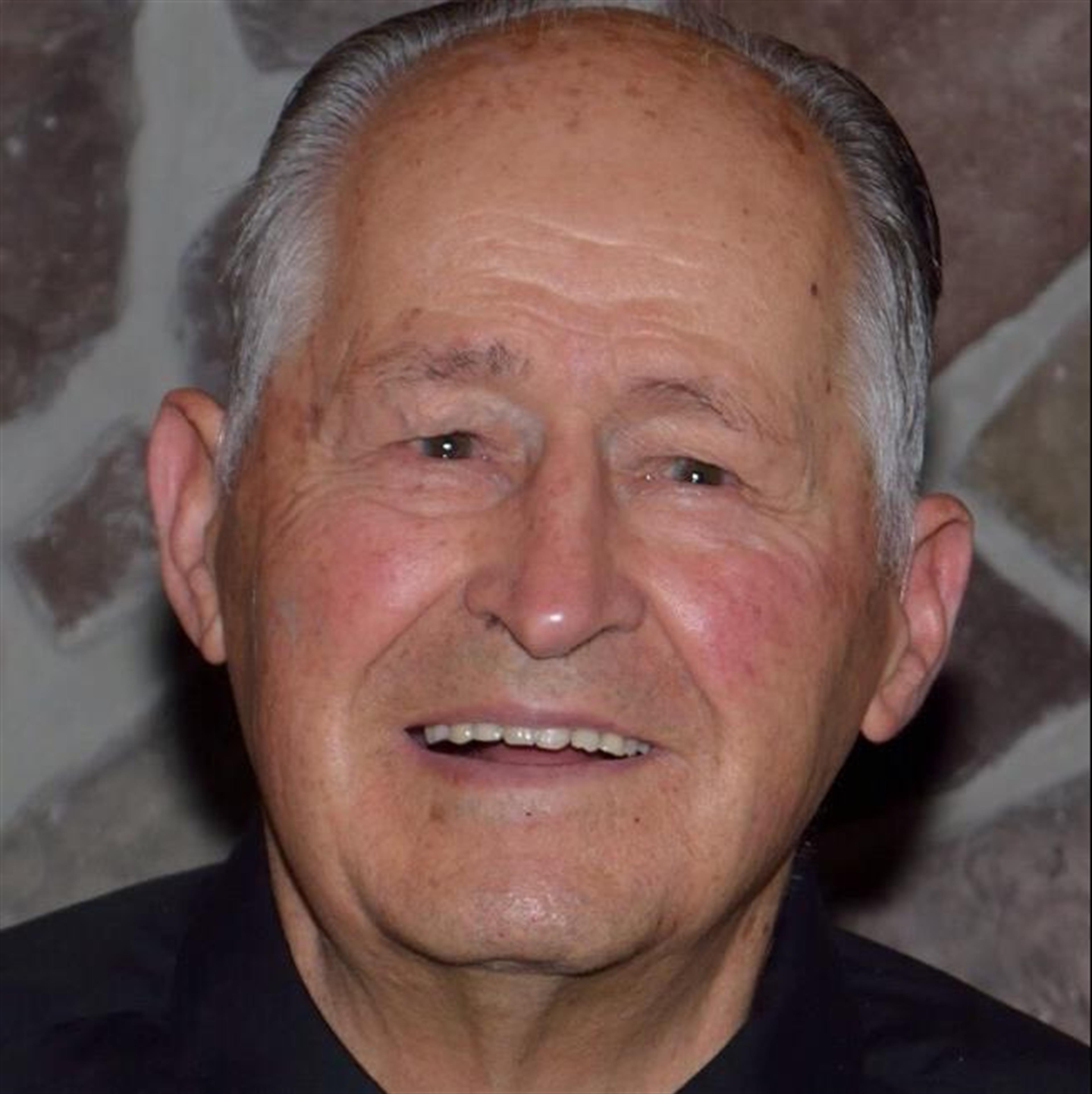 Lain Bytendorp's obituary picture