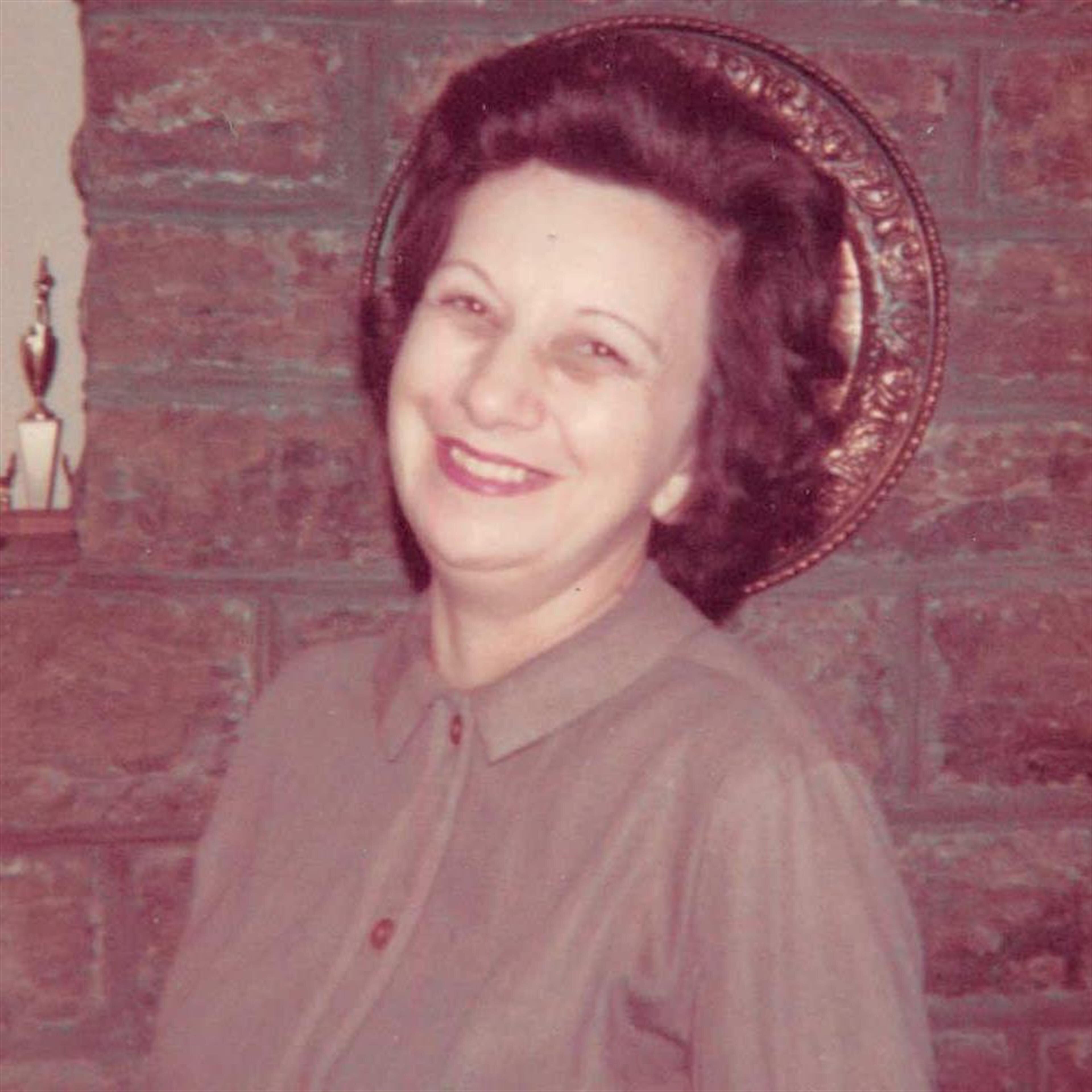 Mrs. Lucy Lillian Curtis
