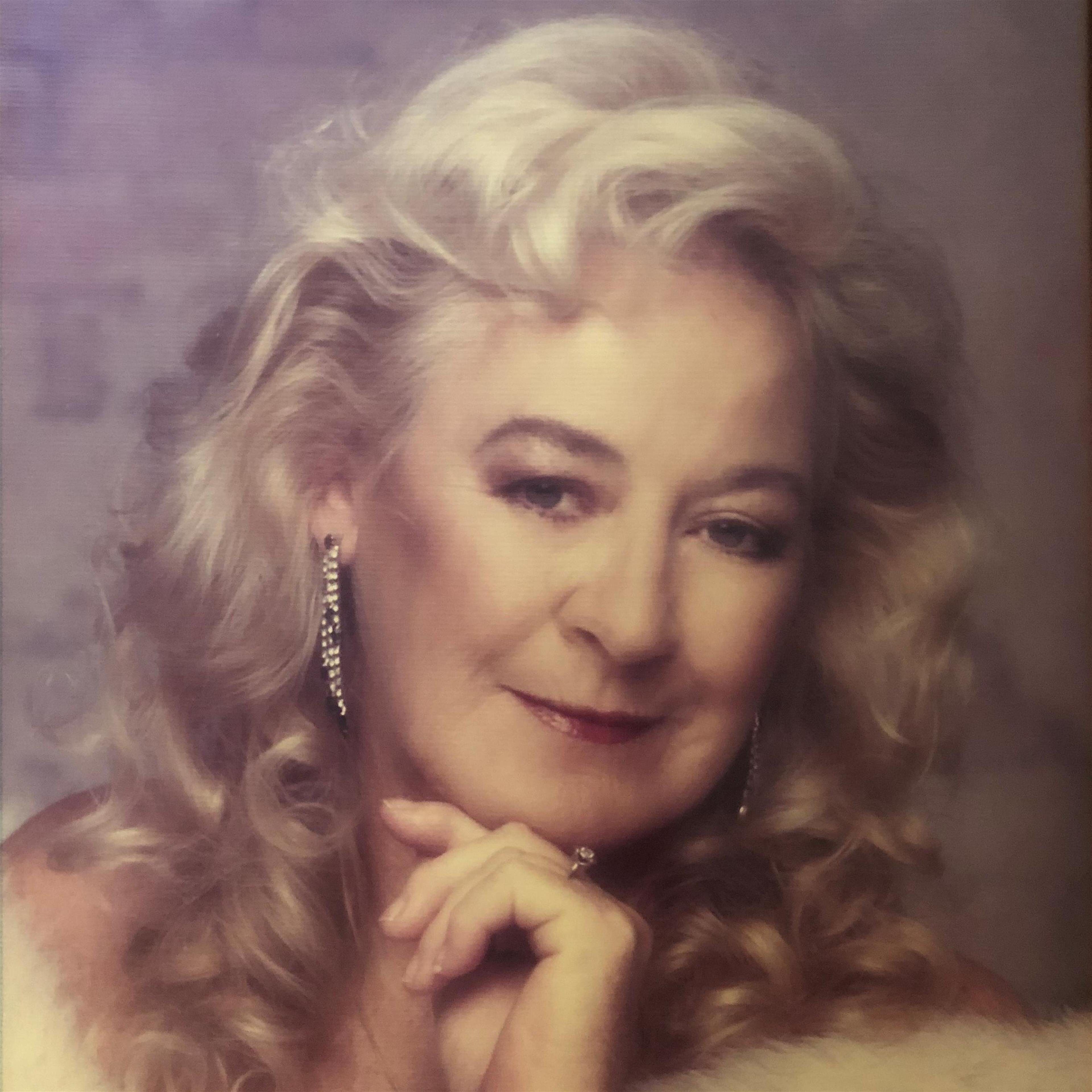 Effie Dee Young