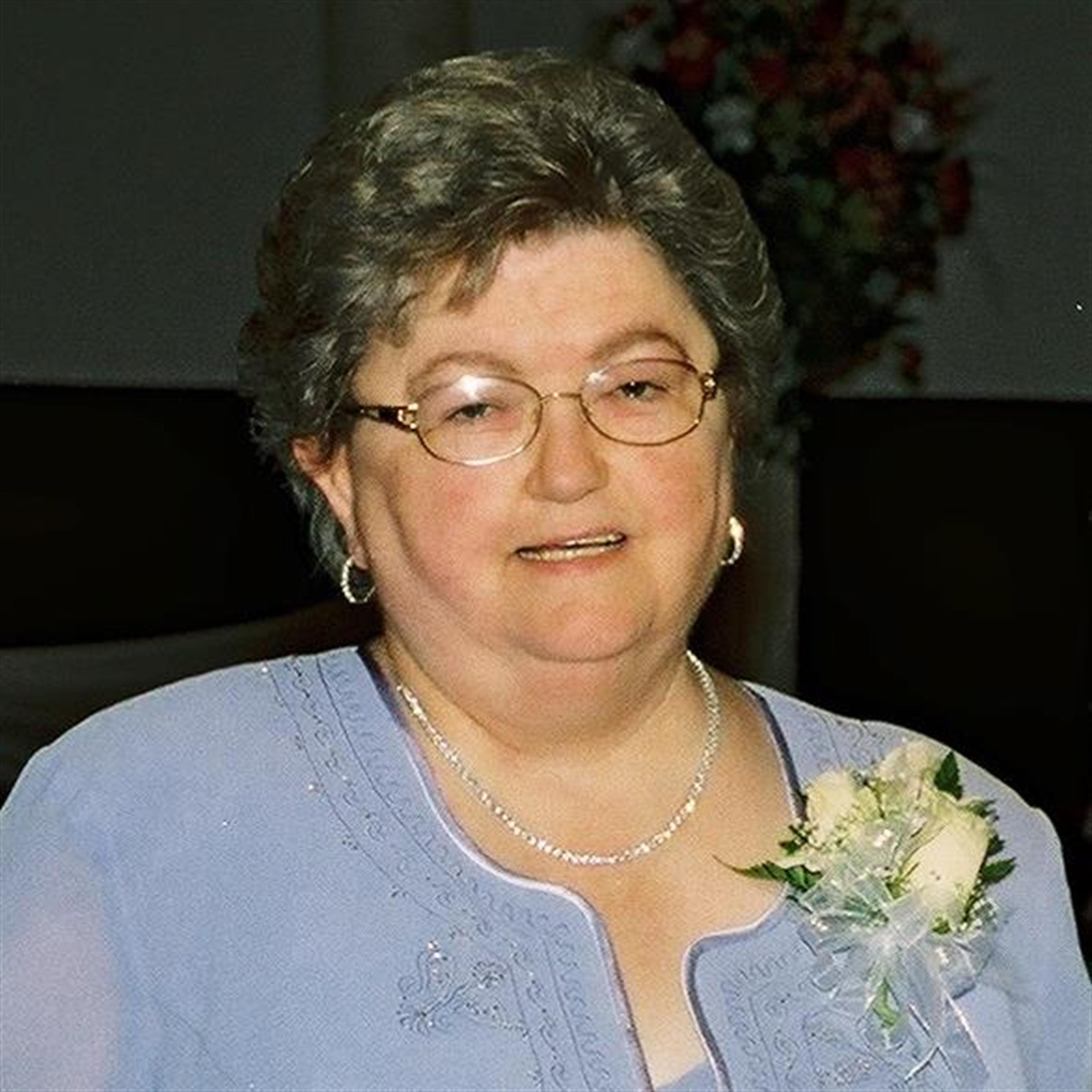 Mrs. Edna "Polly" Carraway Davis