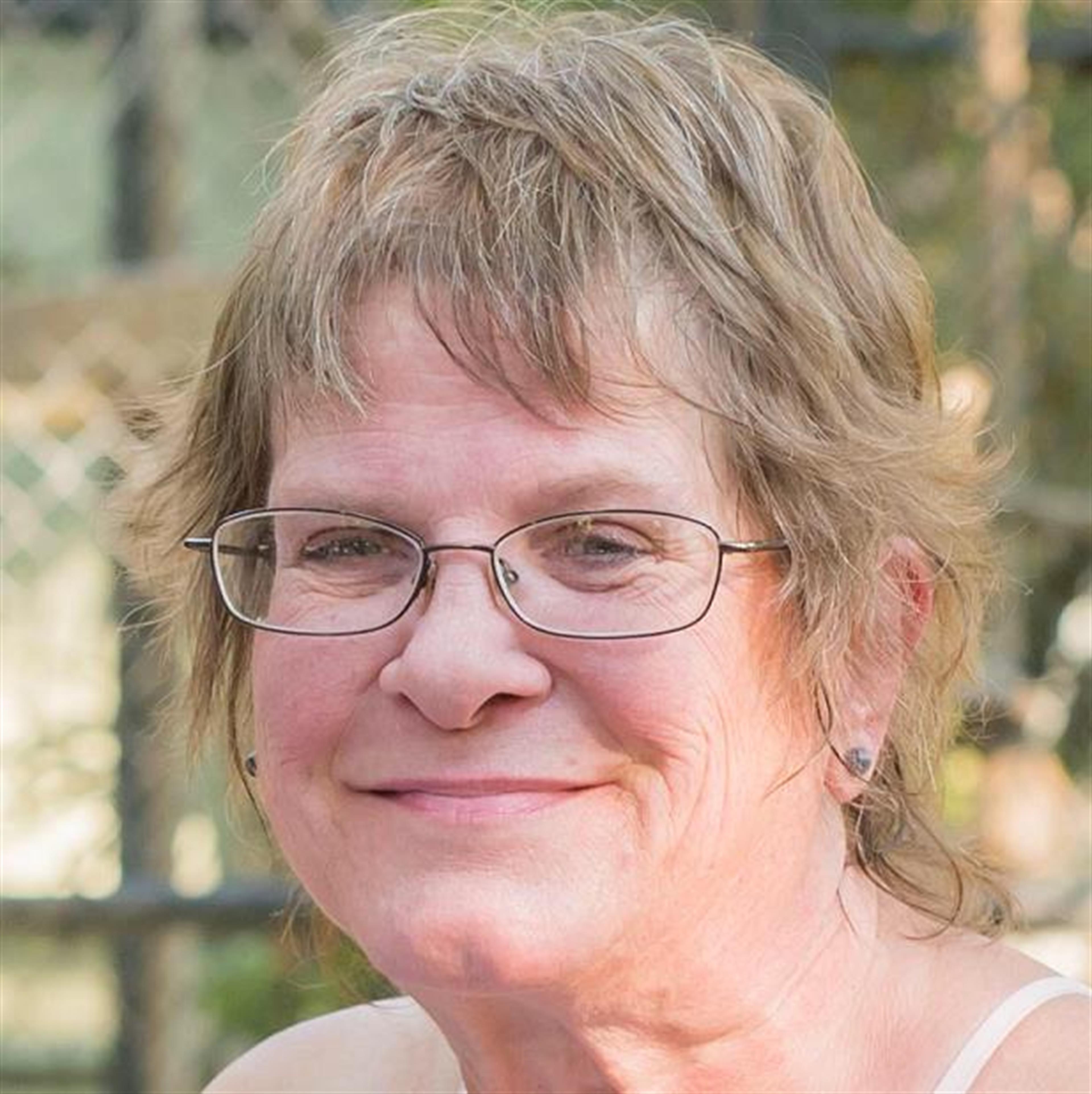 Rhonda Lu Archer Stucker