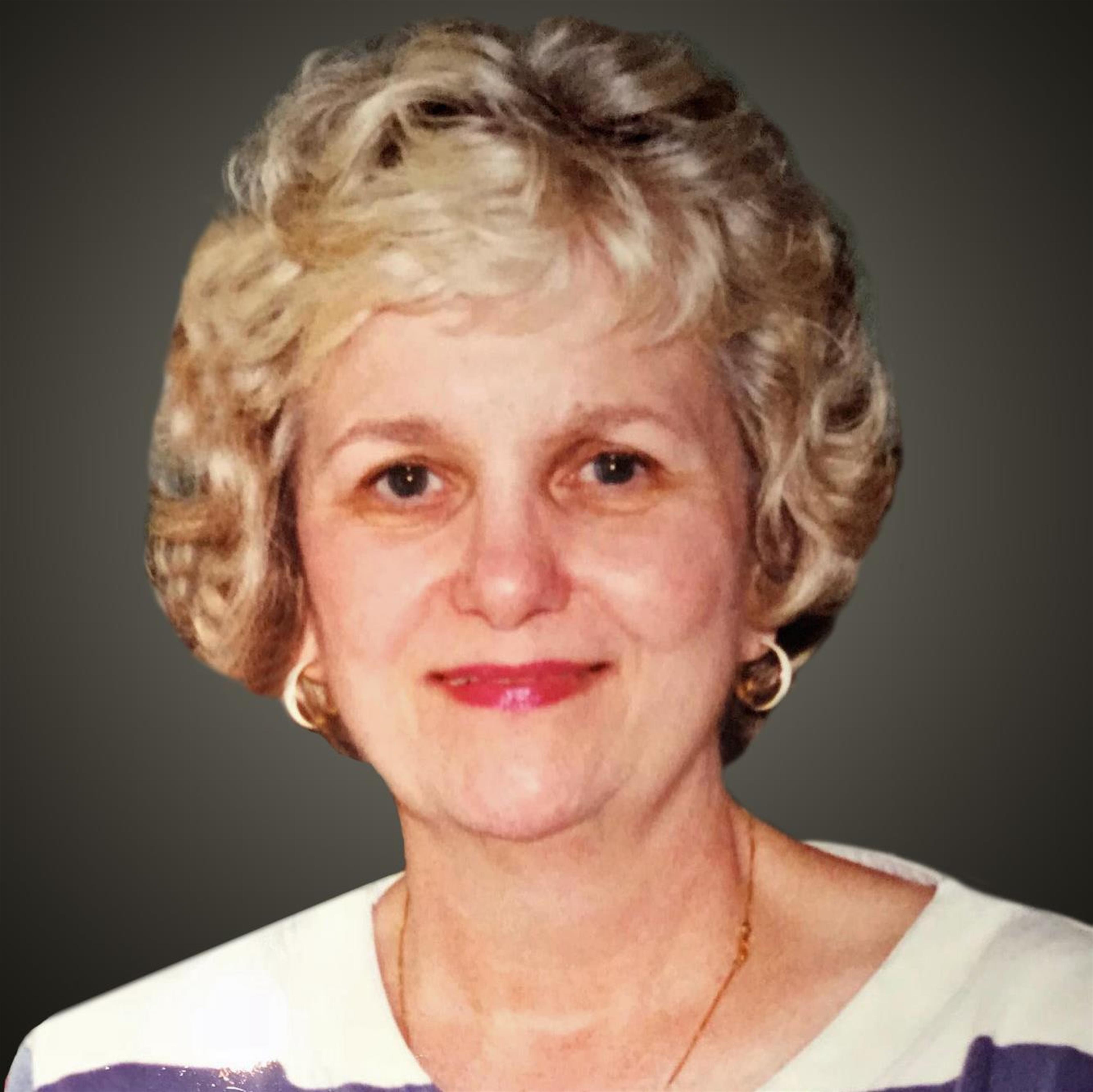Mary Anne Mullen "Meme" Helm 's obituary picture