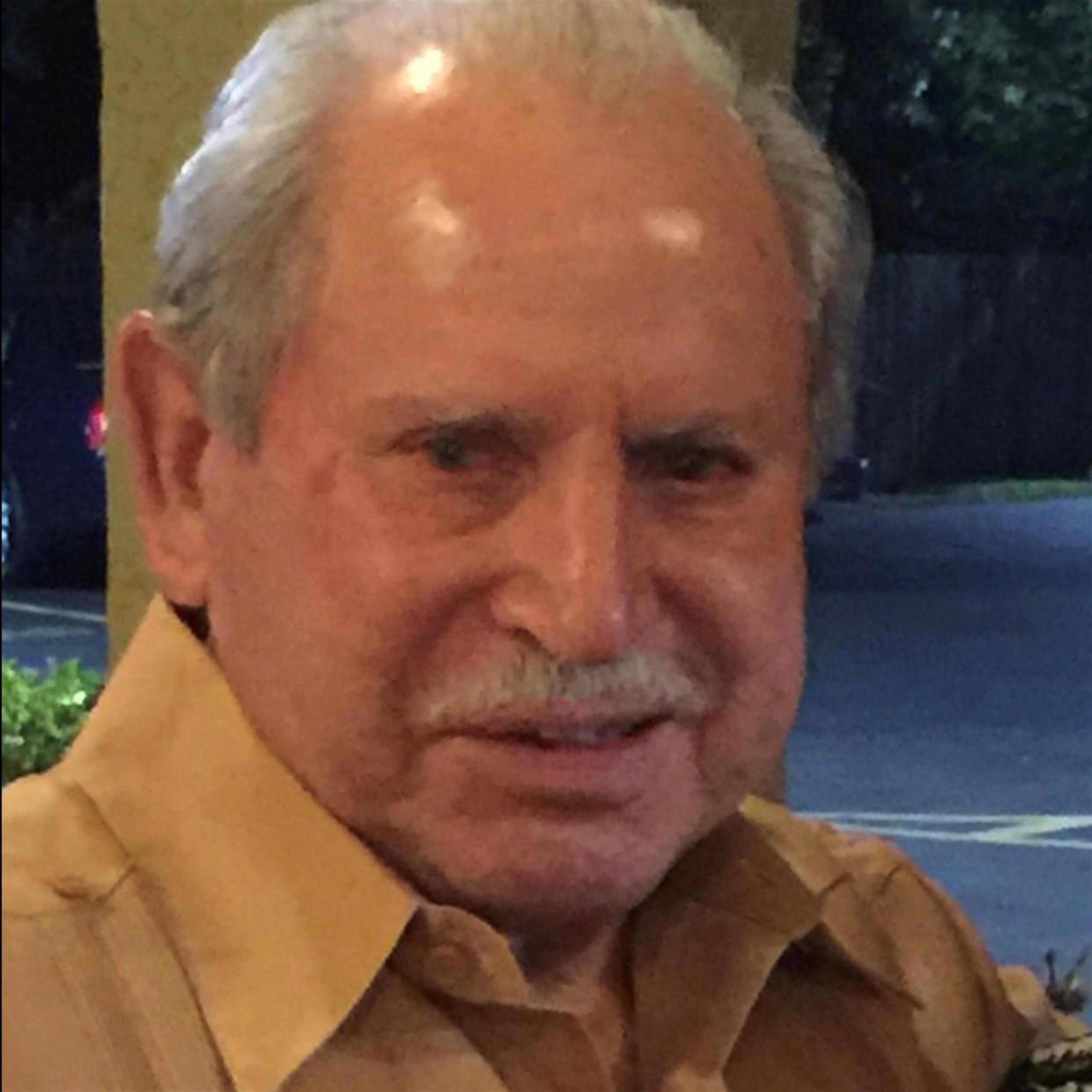 Rolando Alvarez
