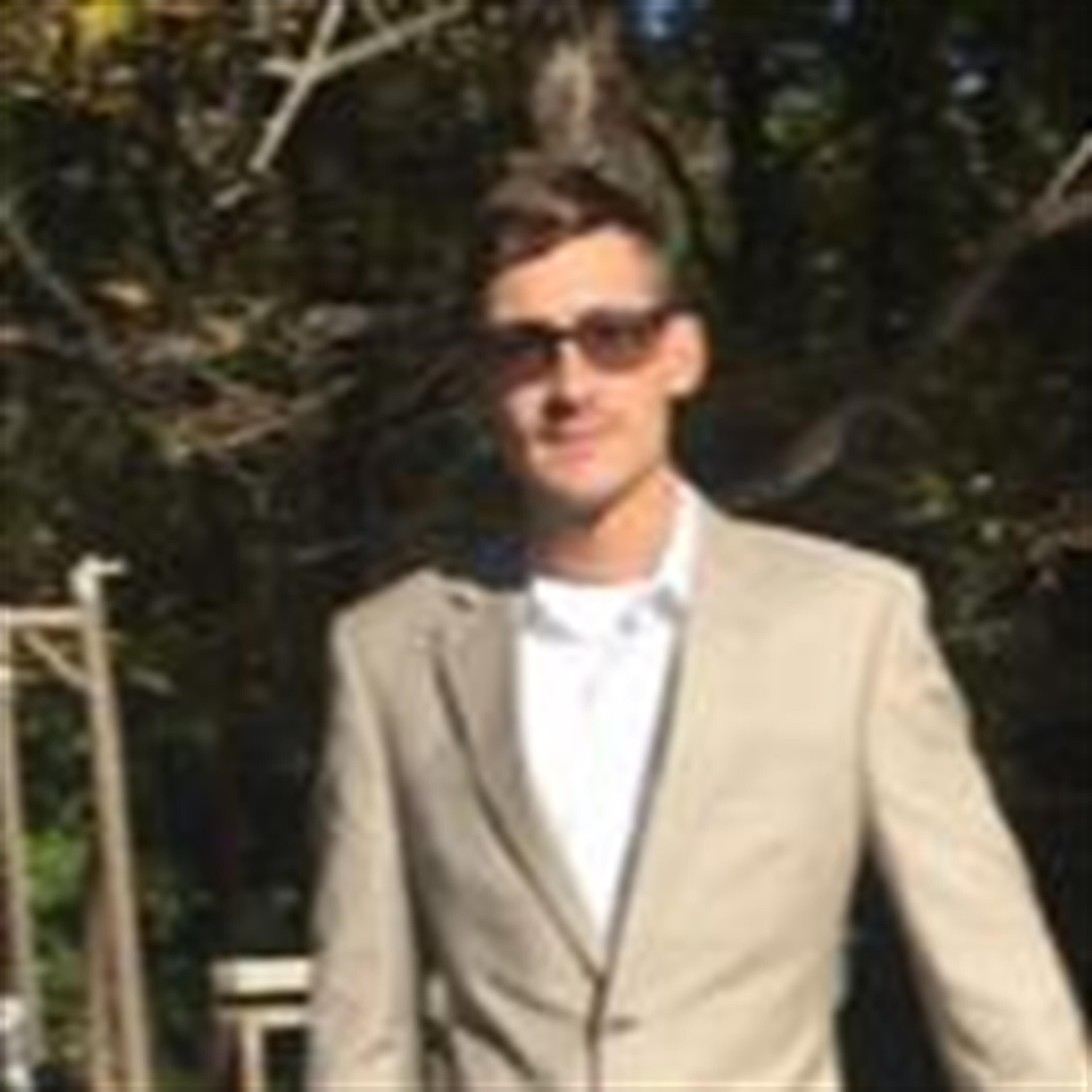 Charlie Suave Garcia
