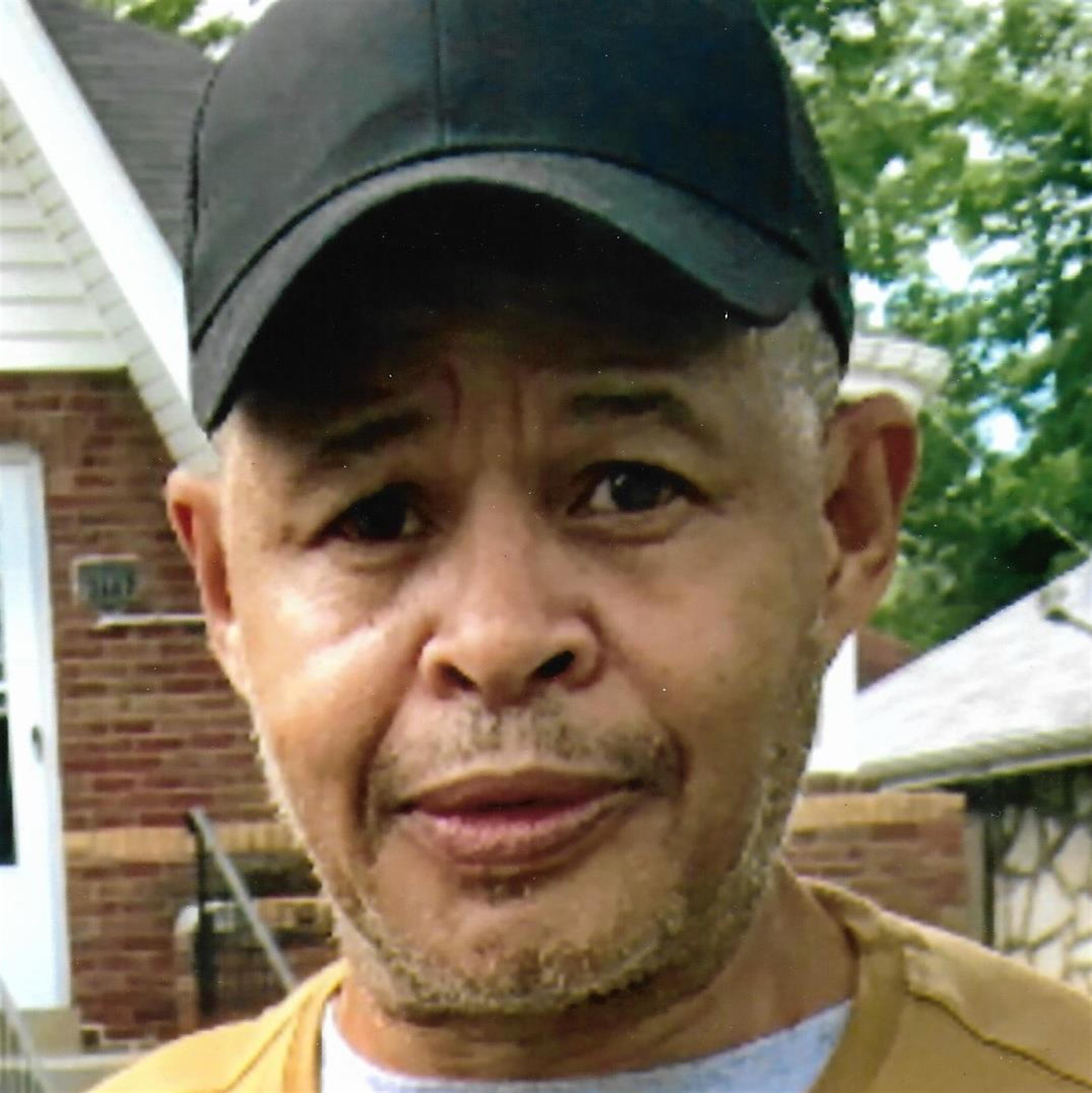 Ronald Knowles