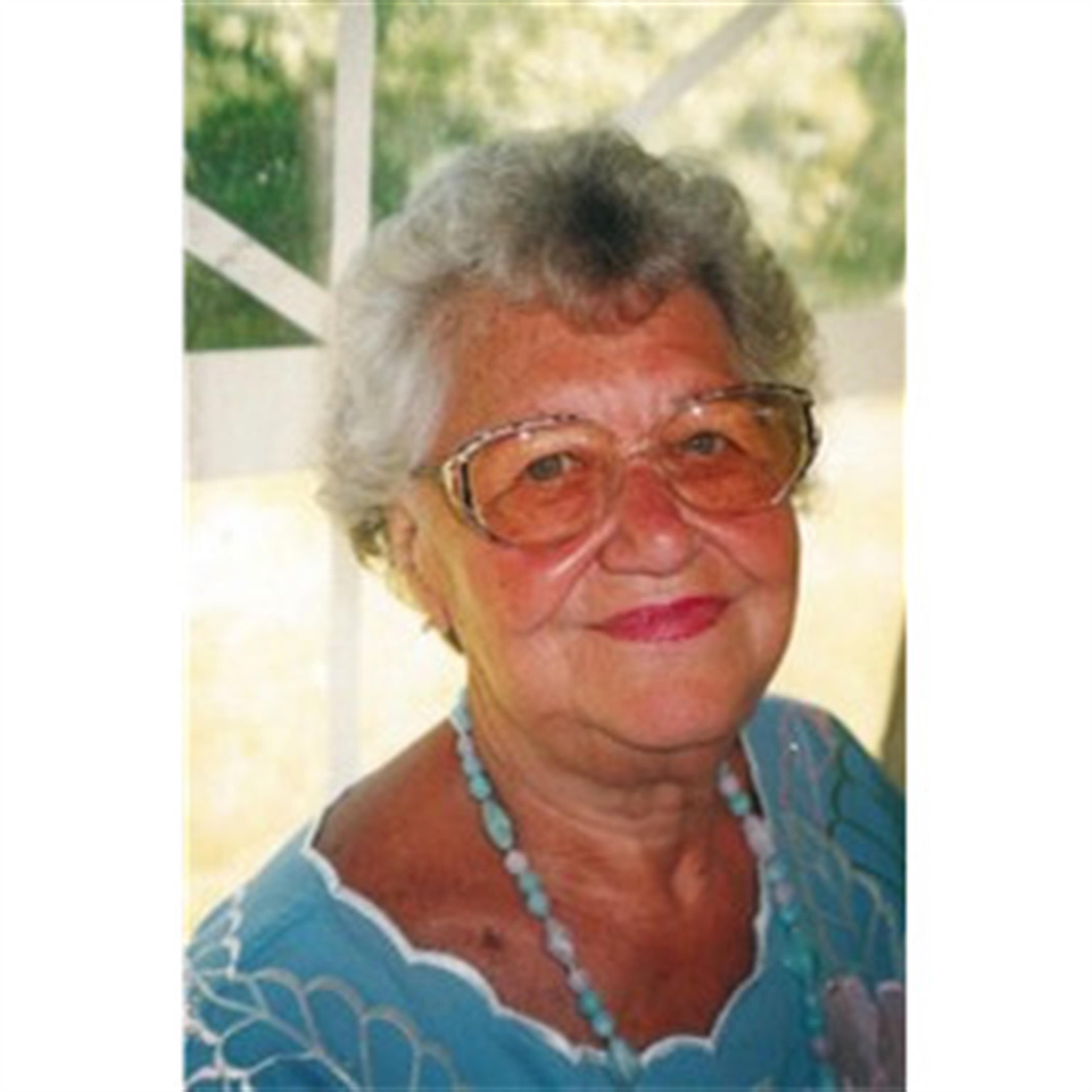 Anna Hayes