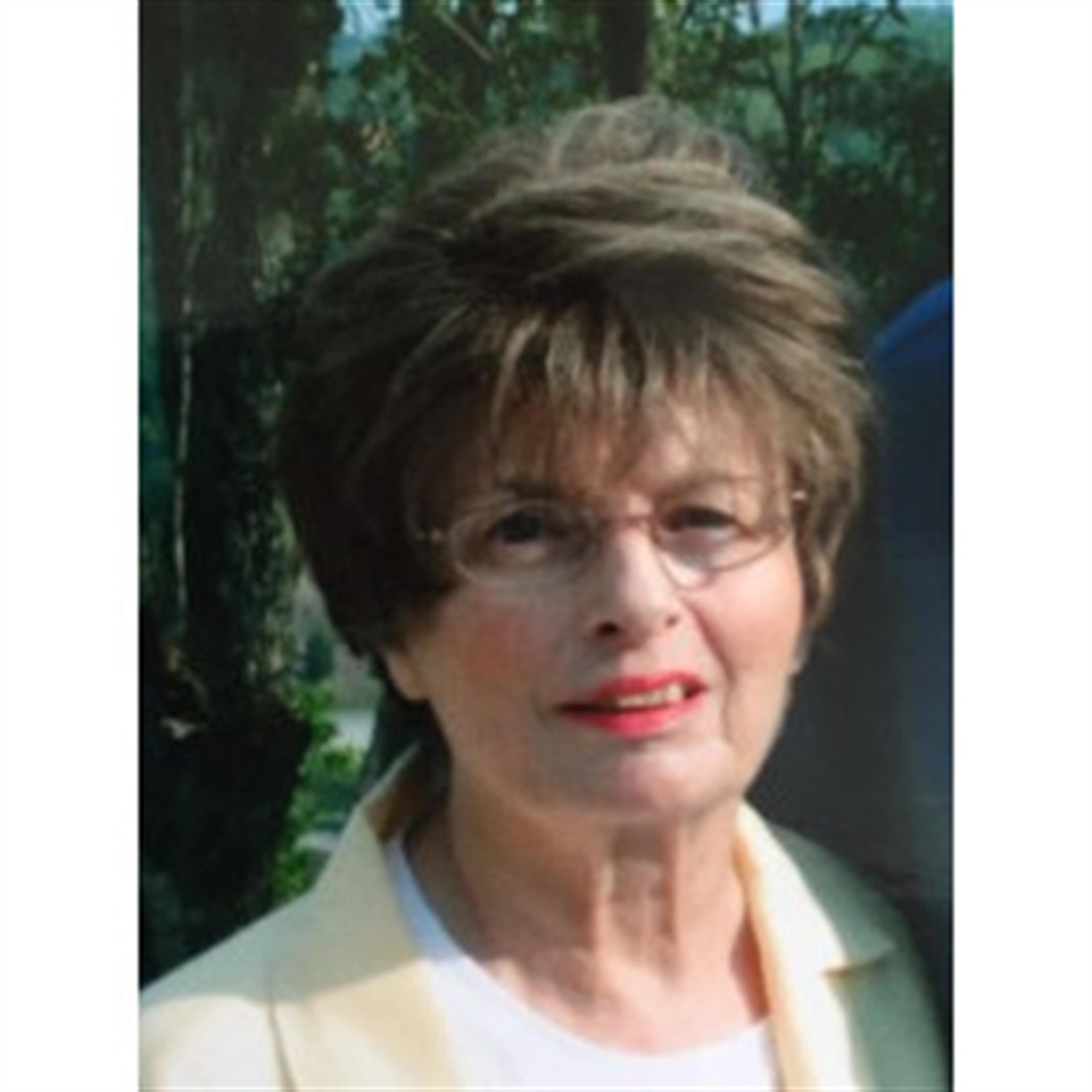 Phyllis Pawlak Carlson