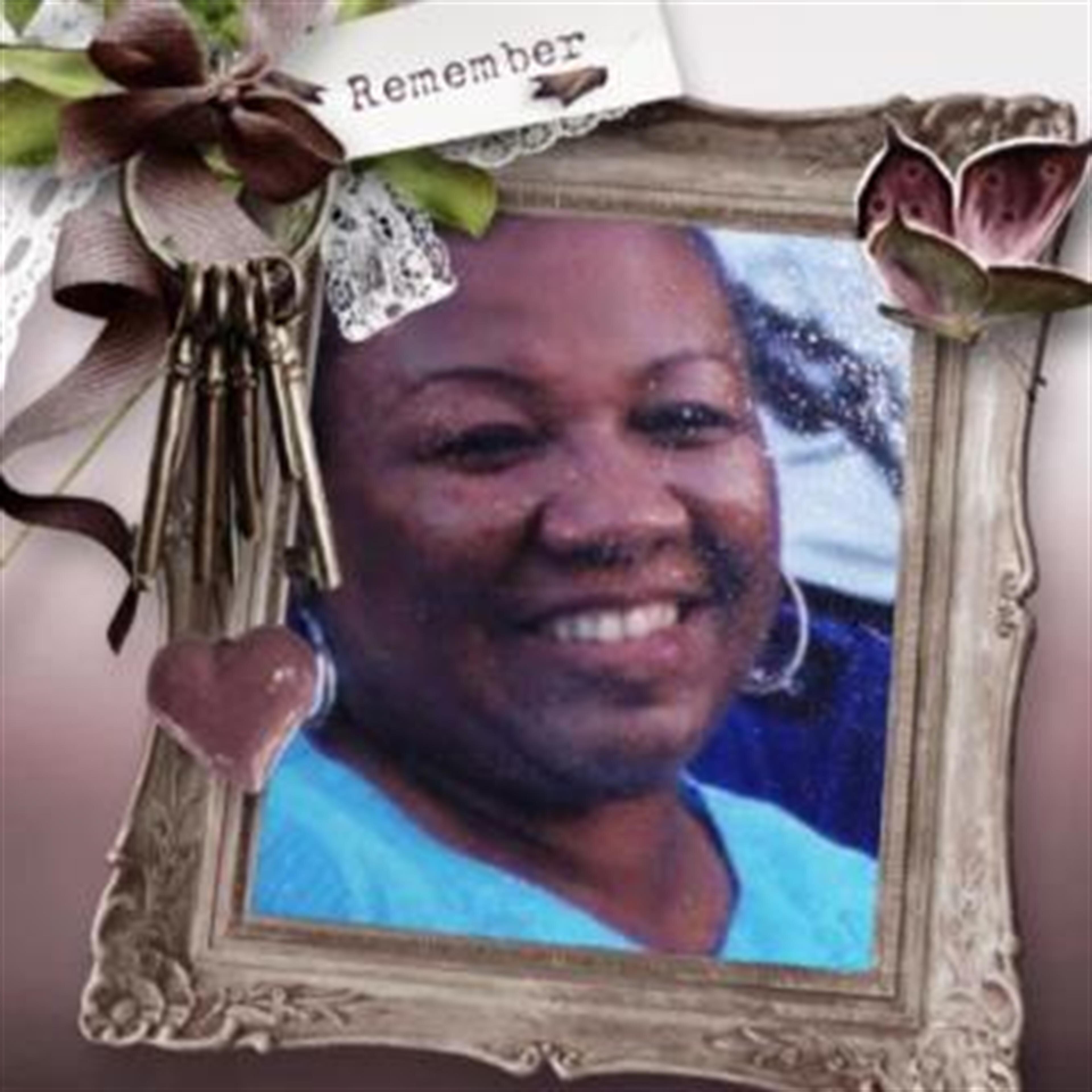Mrs Soundra Elaine Smith
