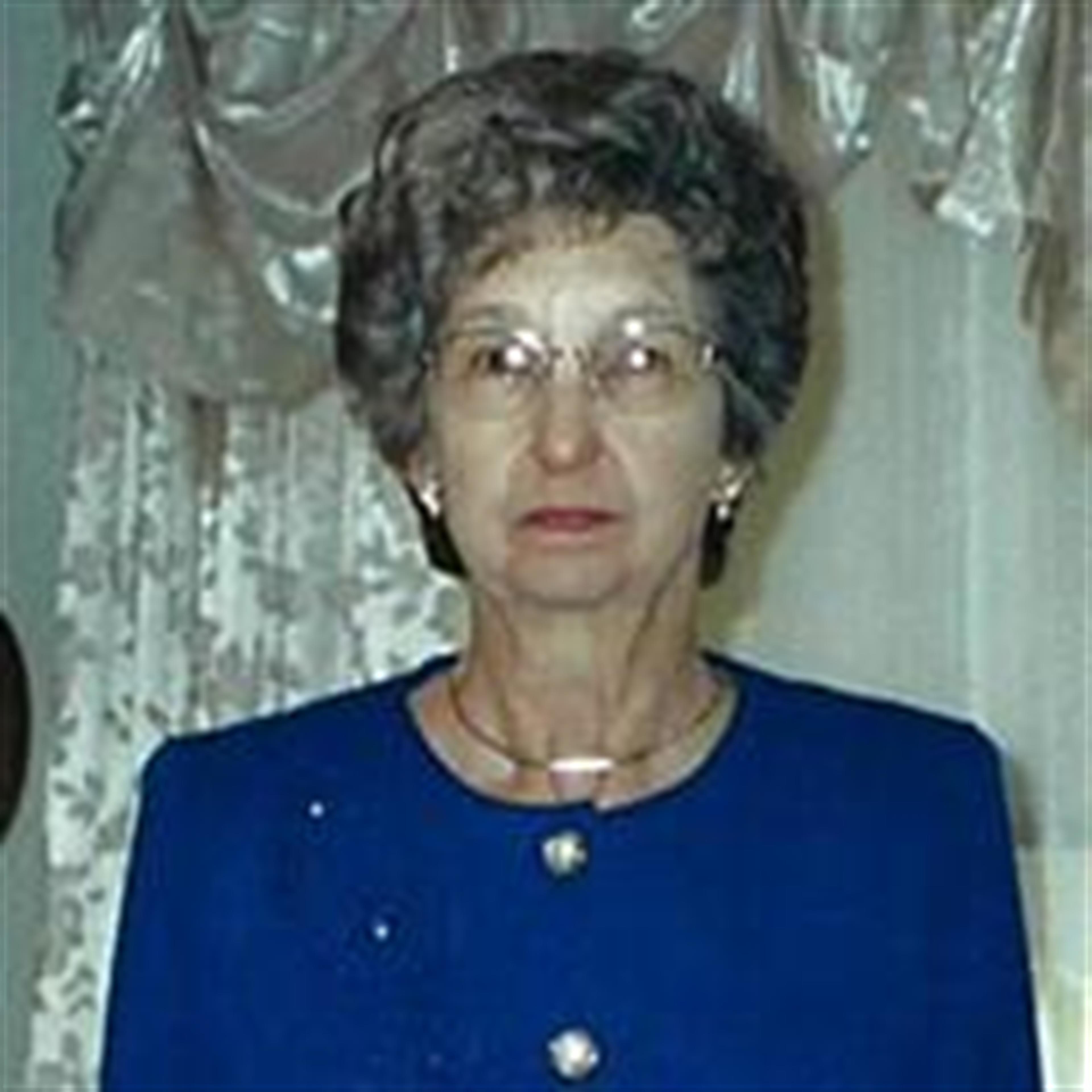 Irene Elizabeth Robey's obituary picture