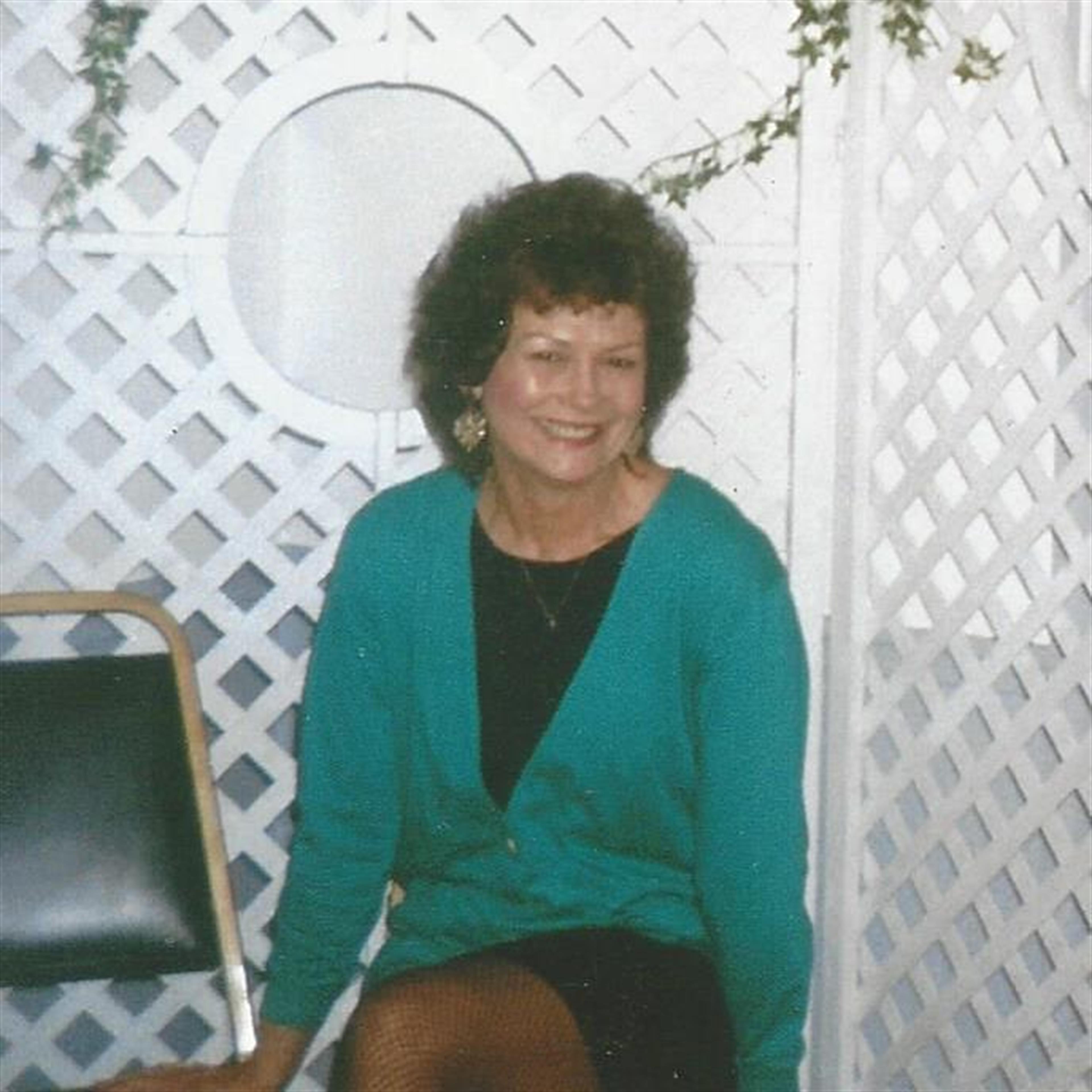 Dale Helen Yon 's obituary picture