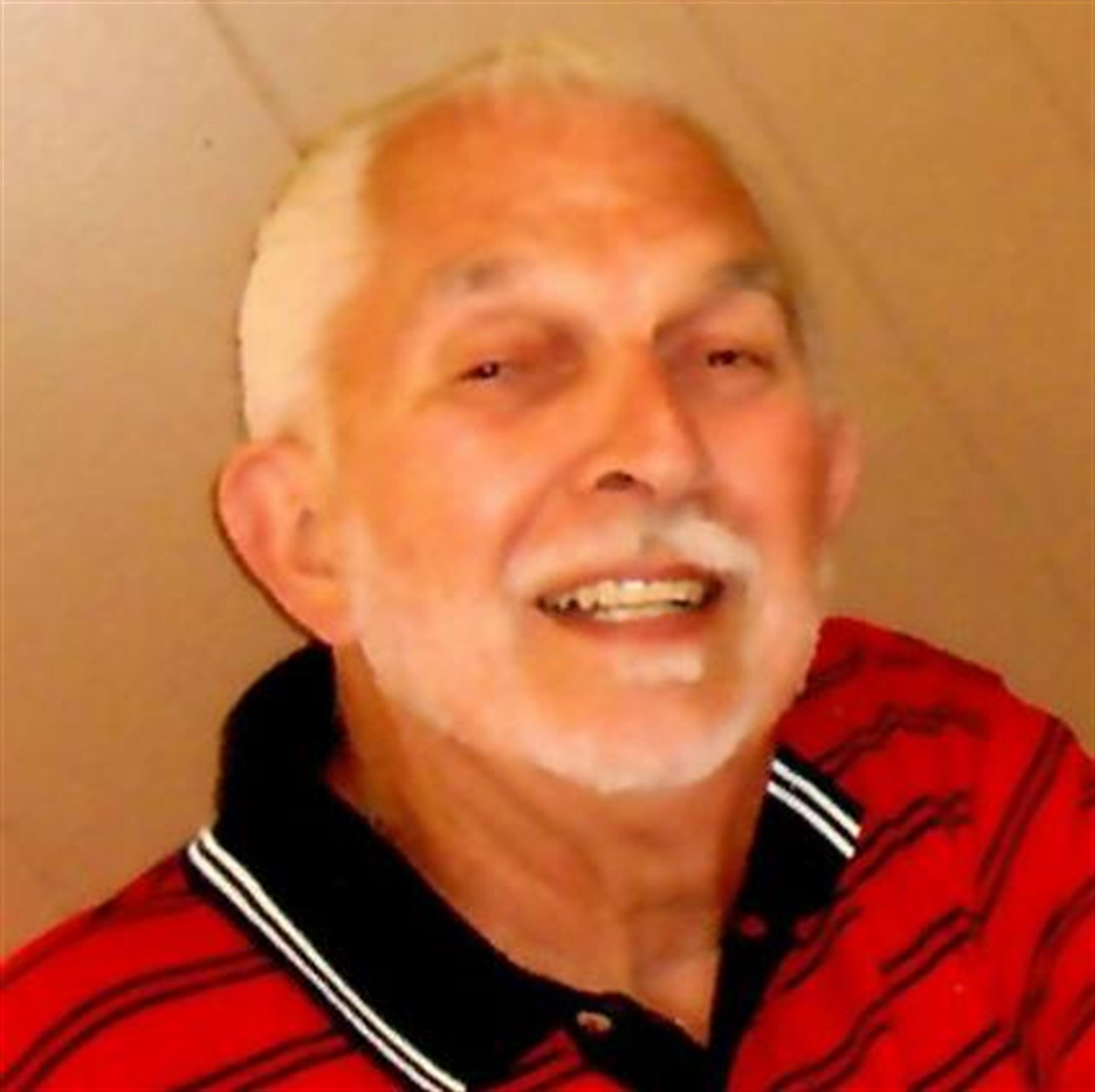 Daniel M Pisaneschi