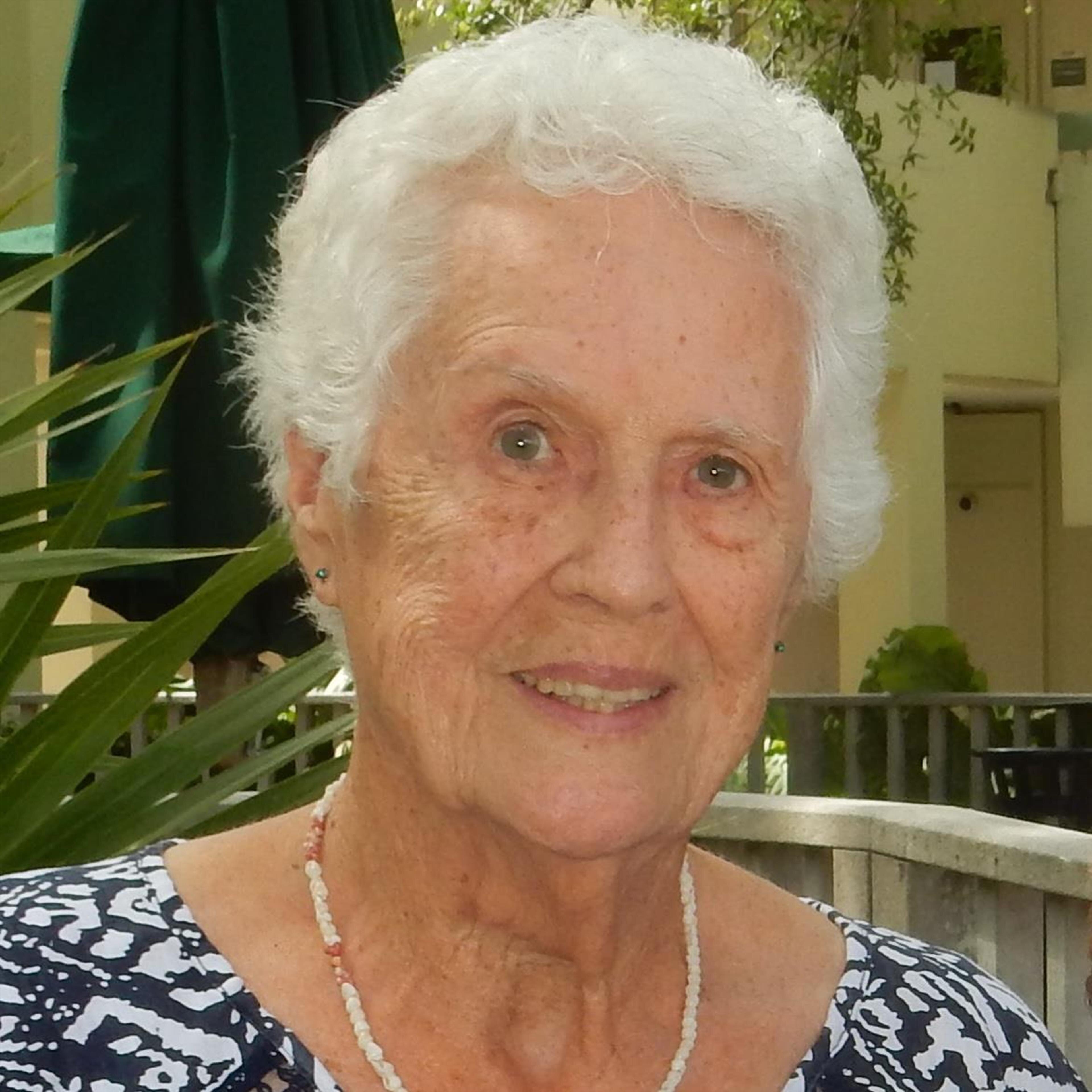 Shirley Jean Salony