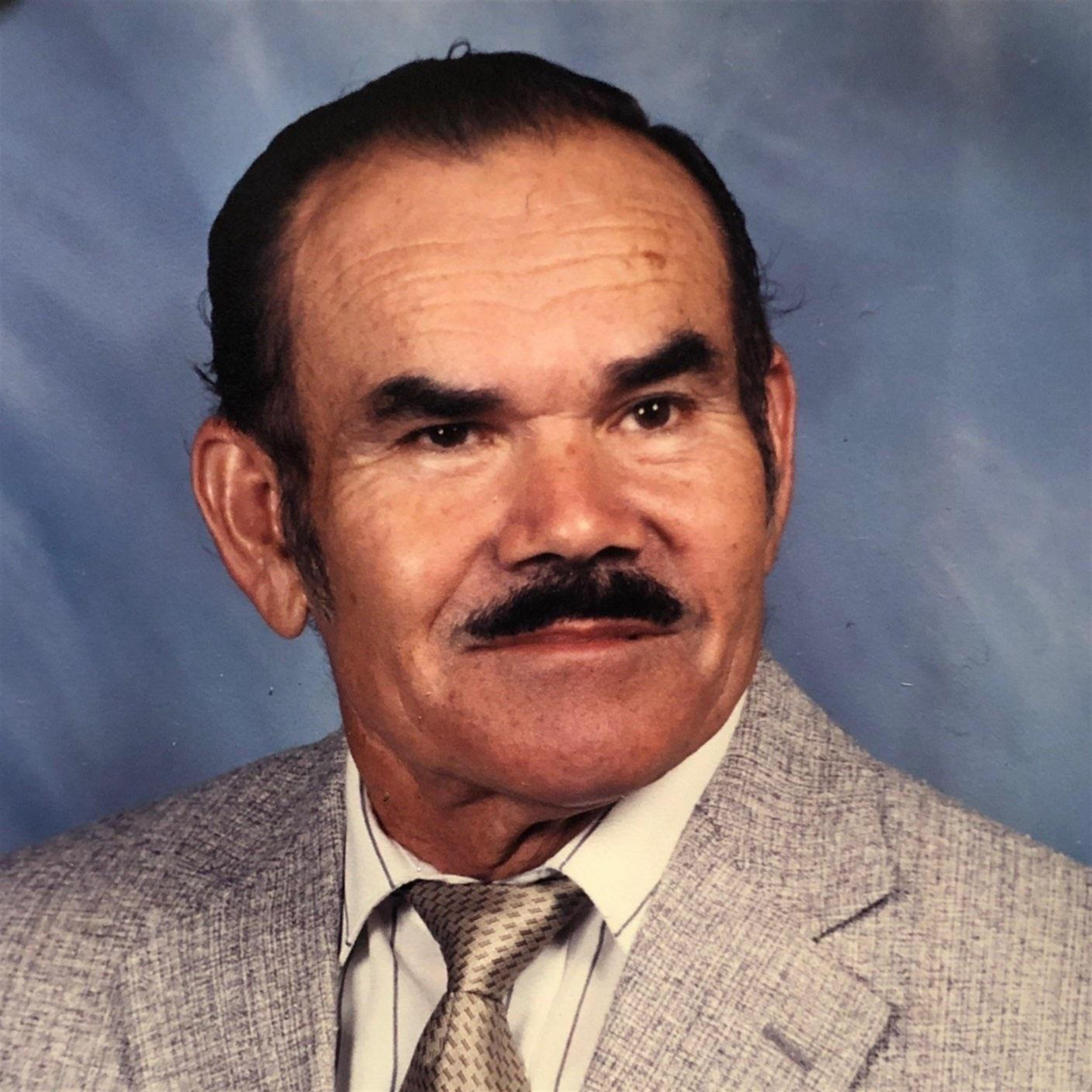 Ceferino  Oquendo