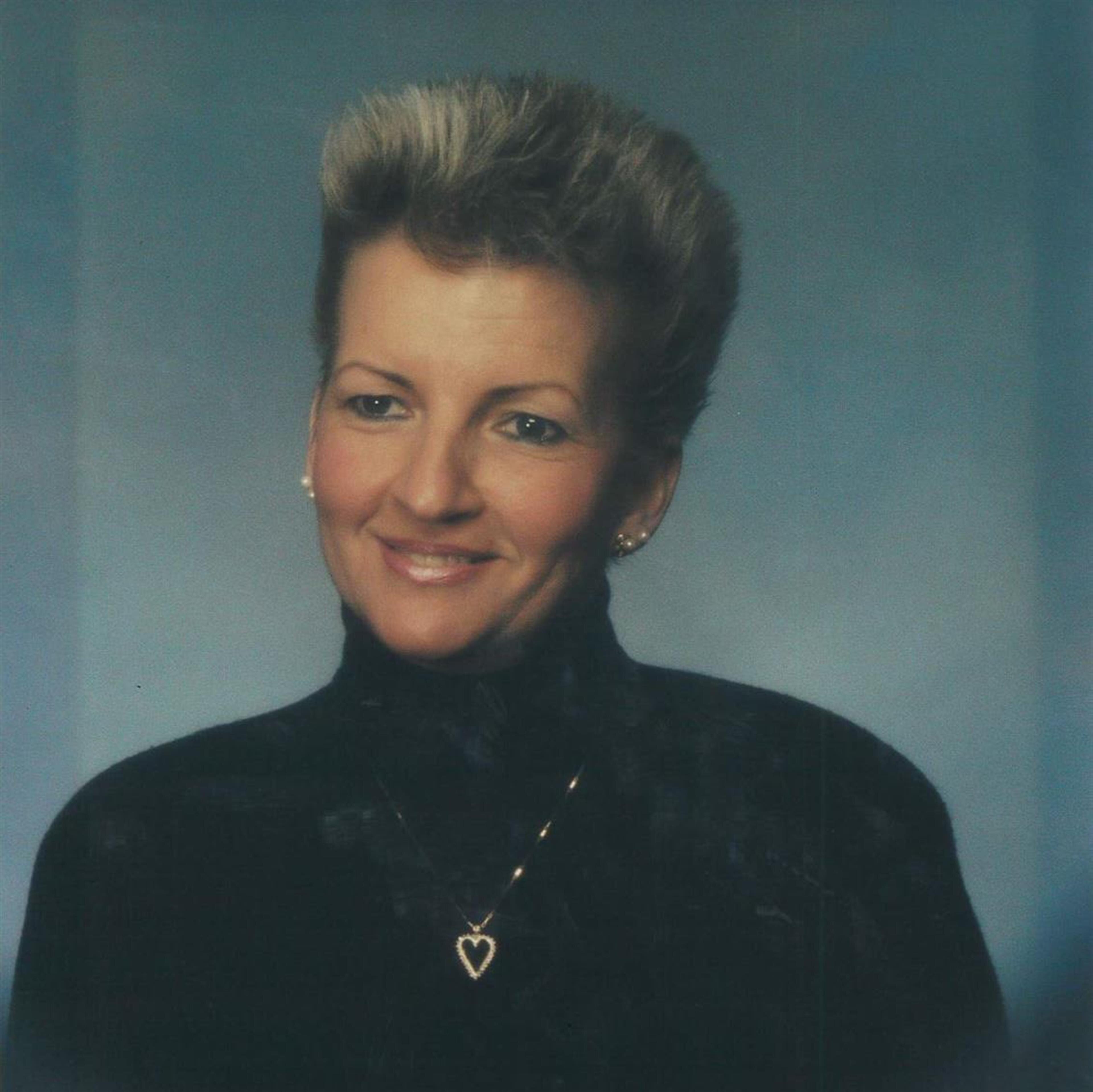 Mary Elizabeth McGuire
