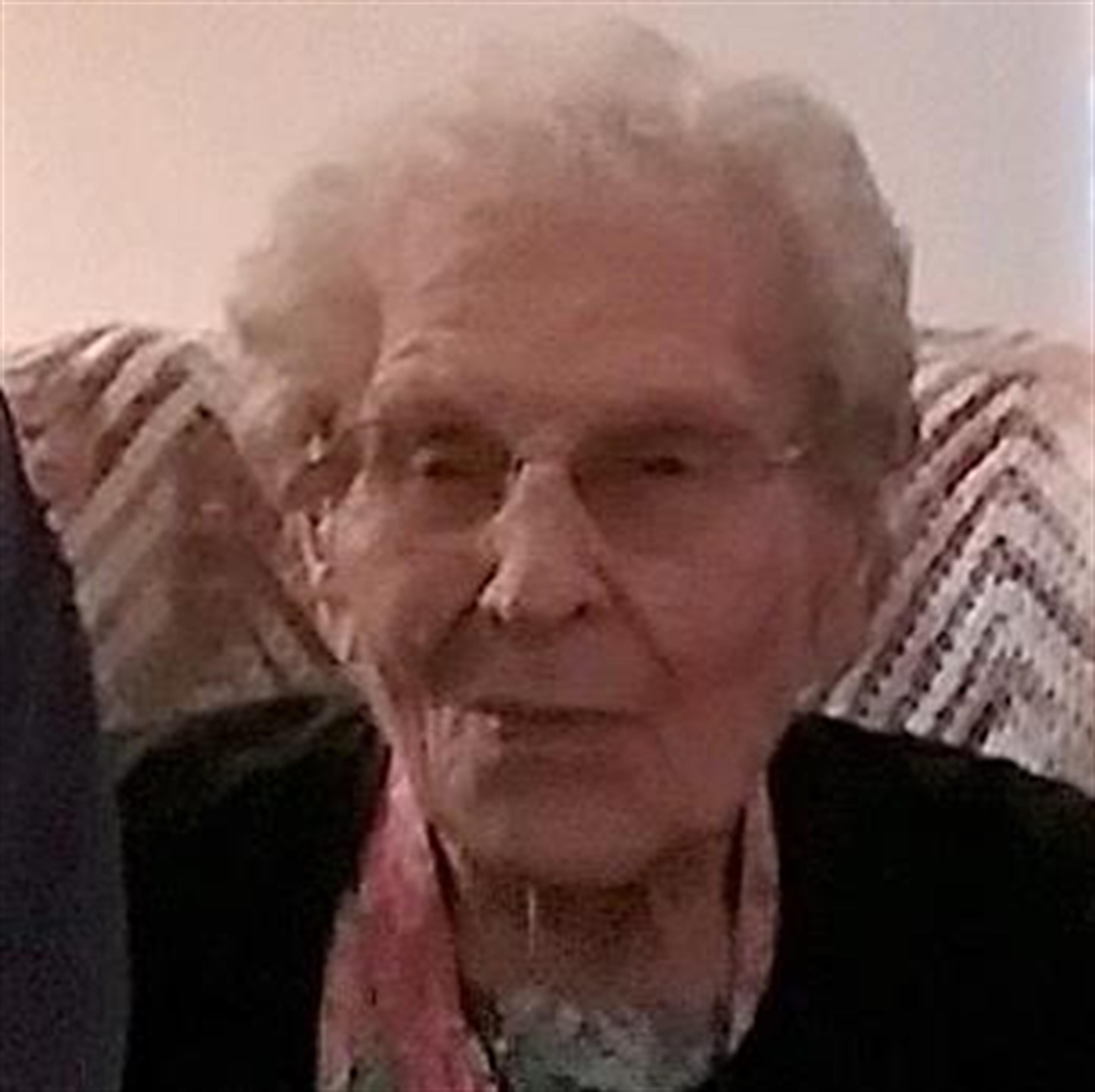 Esther L Richey