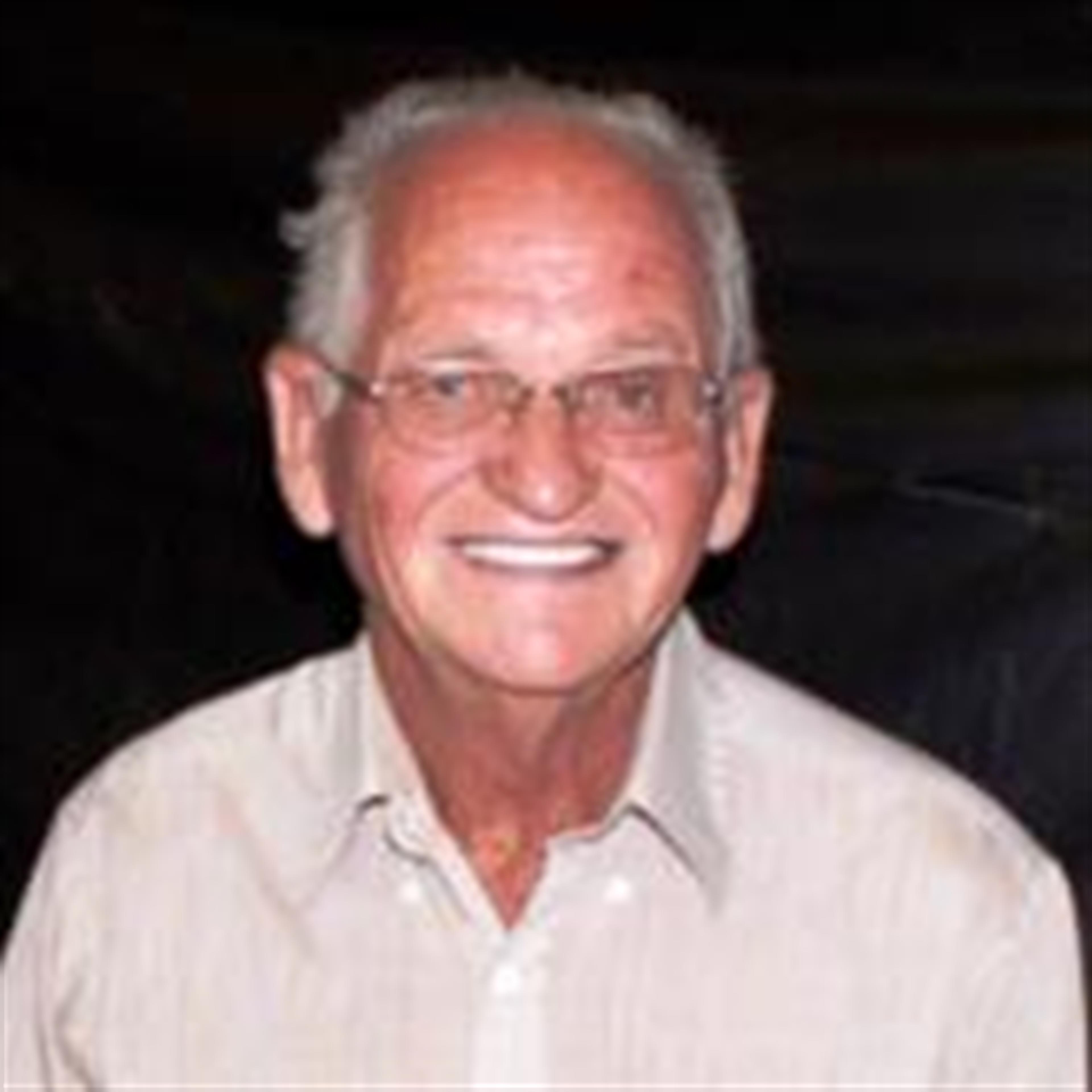 Julius Bill Holcomb