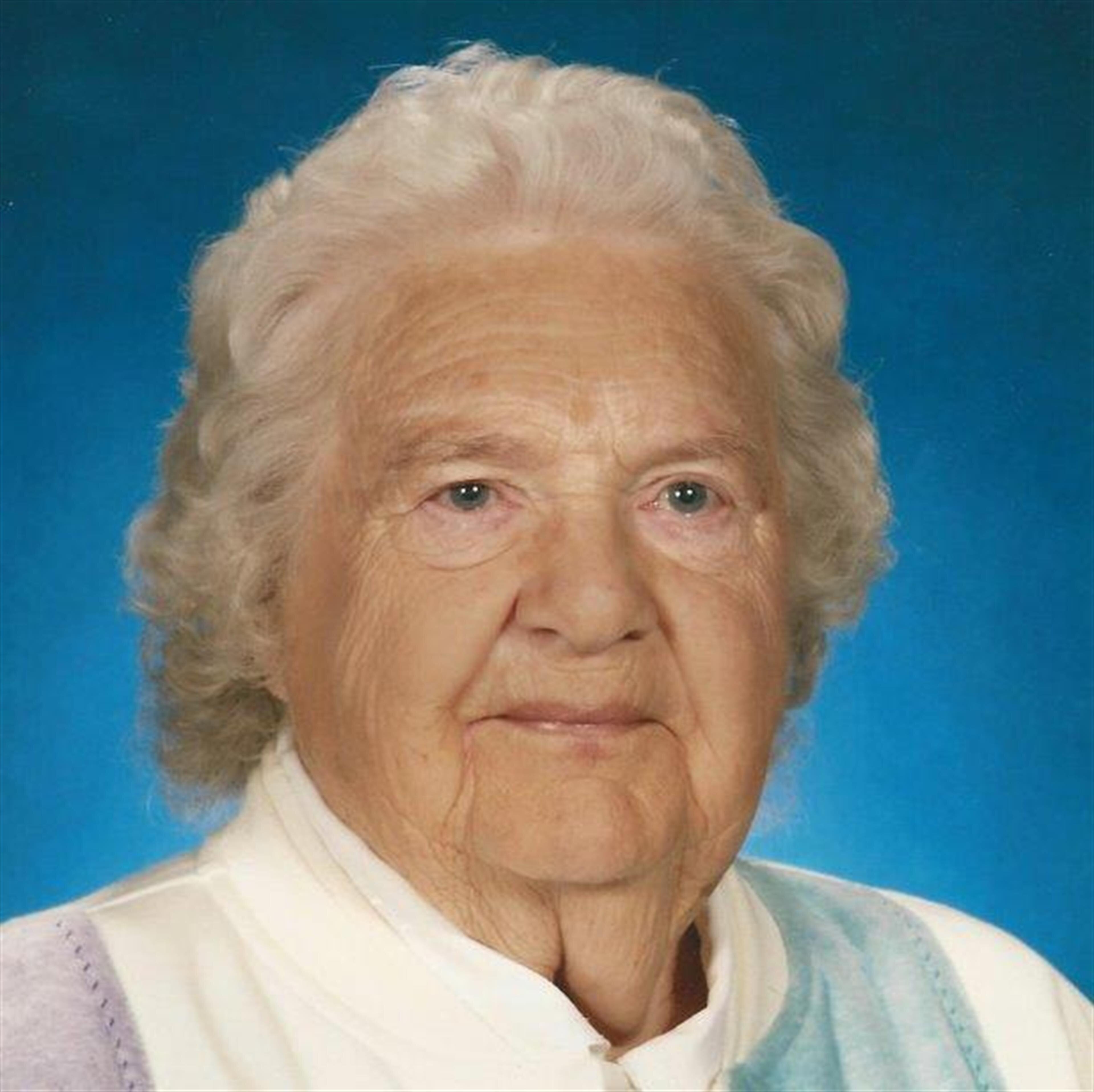 Jenny Adamson (Mansfield)