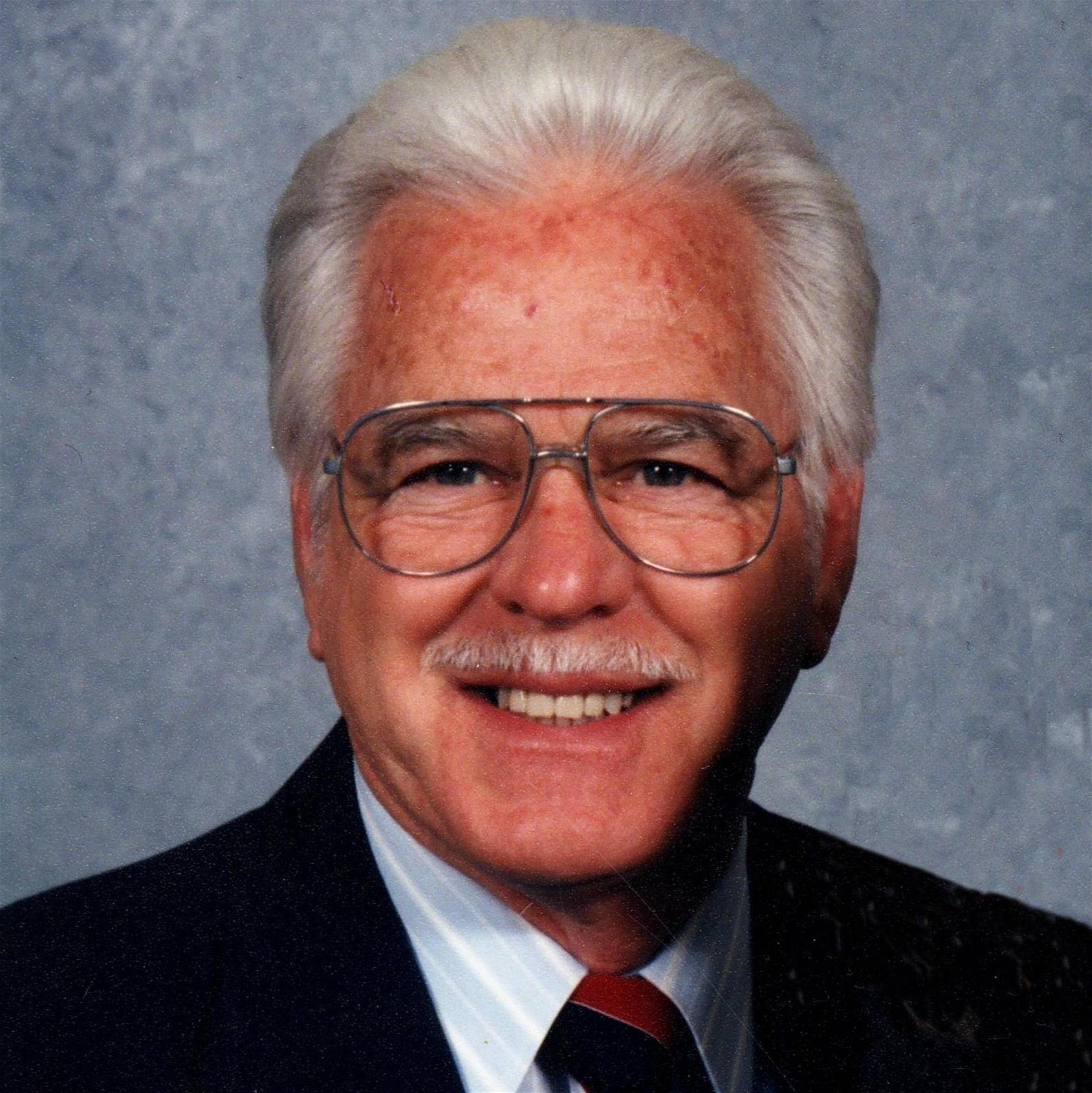 William Norris "Bill"  Smithson