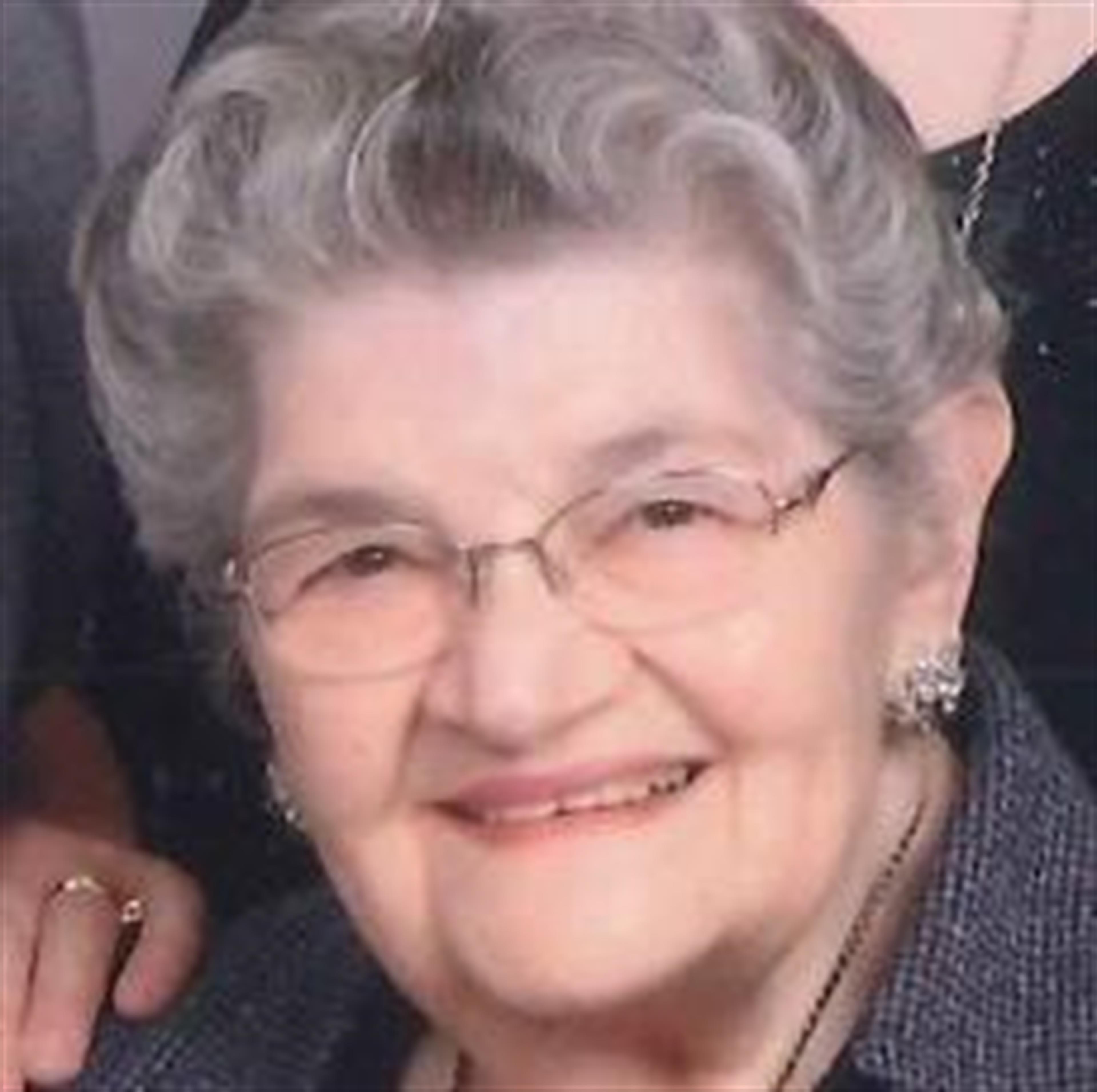 Luella Margaret Kurtz Faucett's obituary picture
