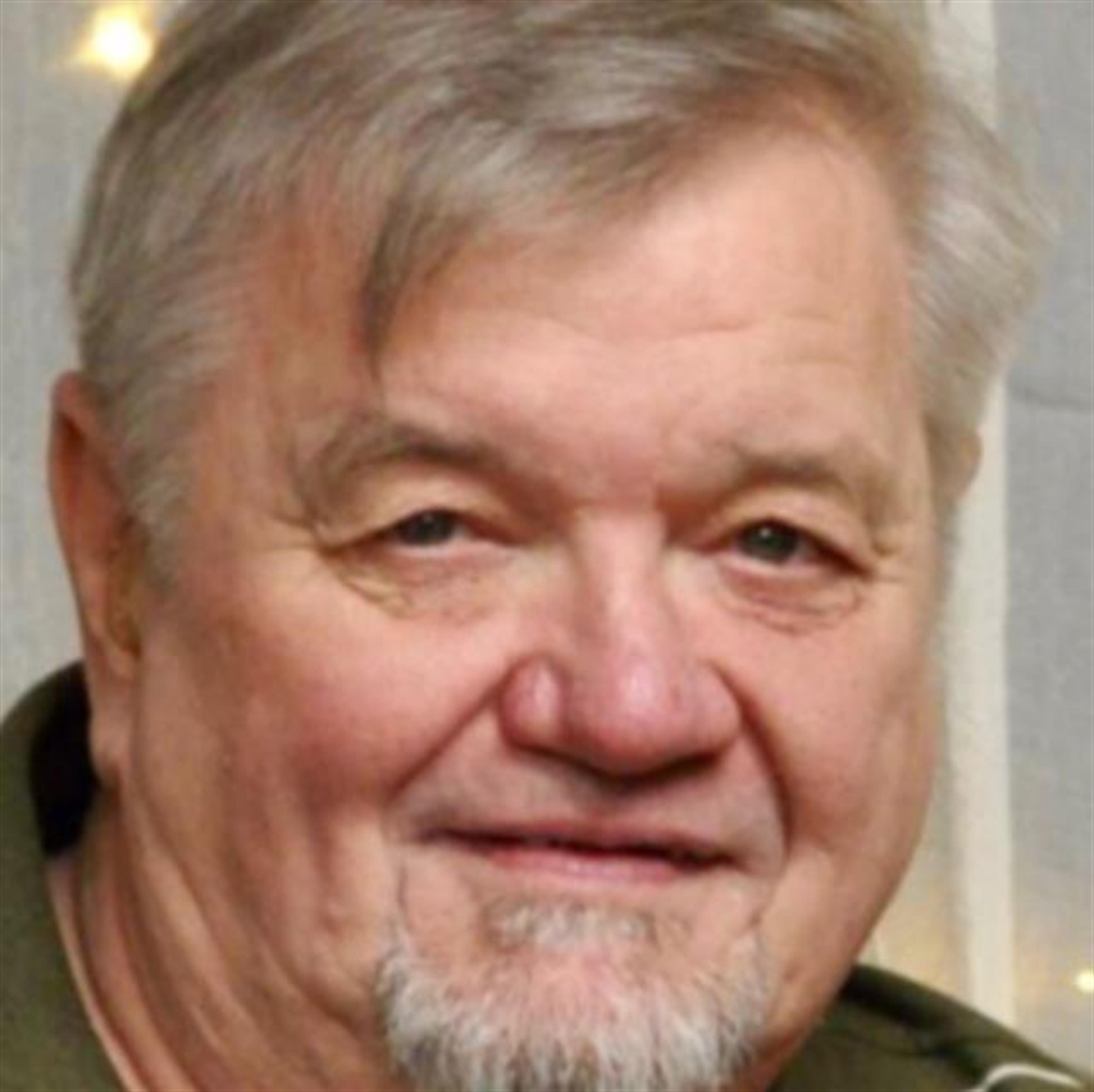 Robin Lance Gunderson