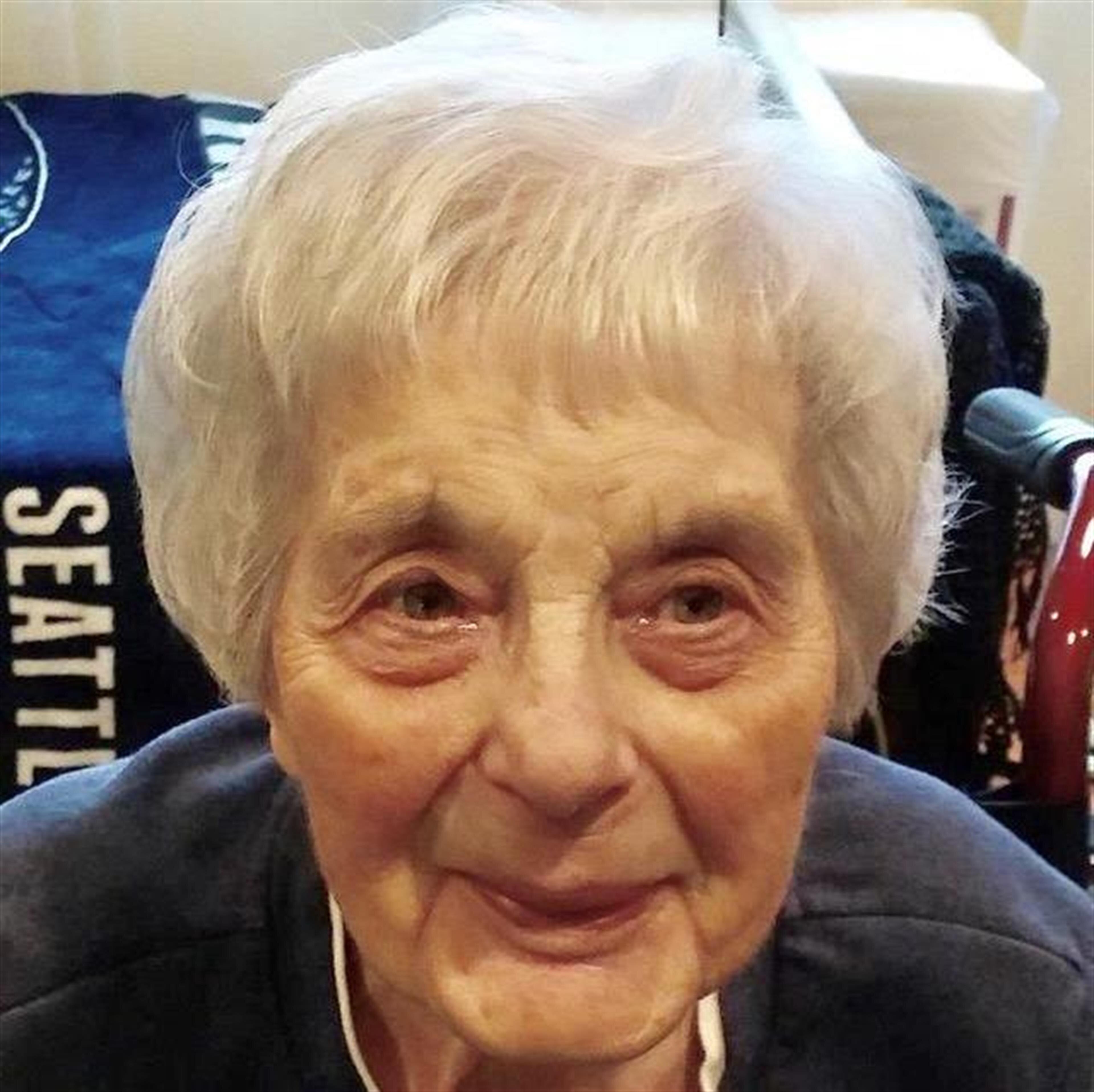 Helen Hoppa