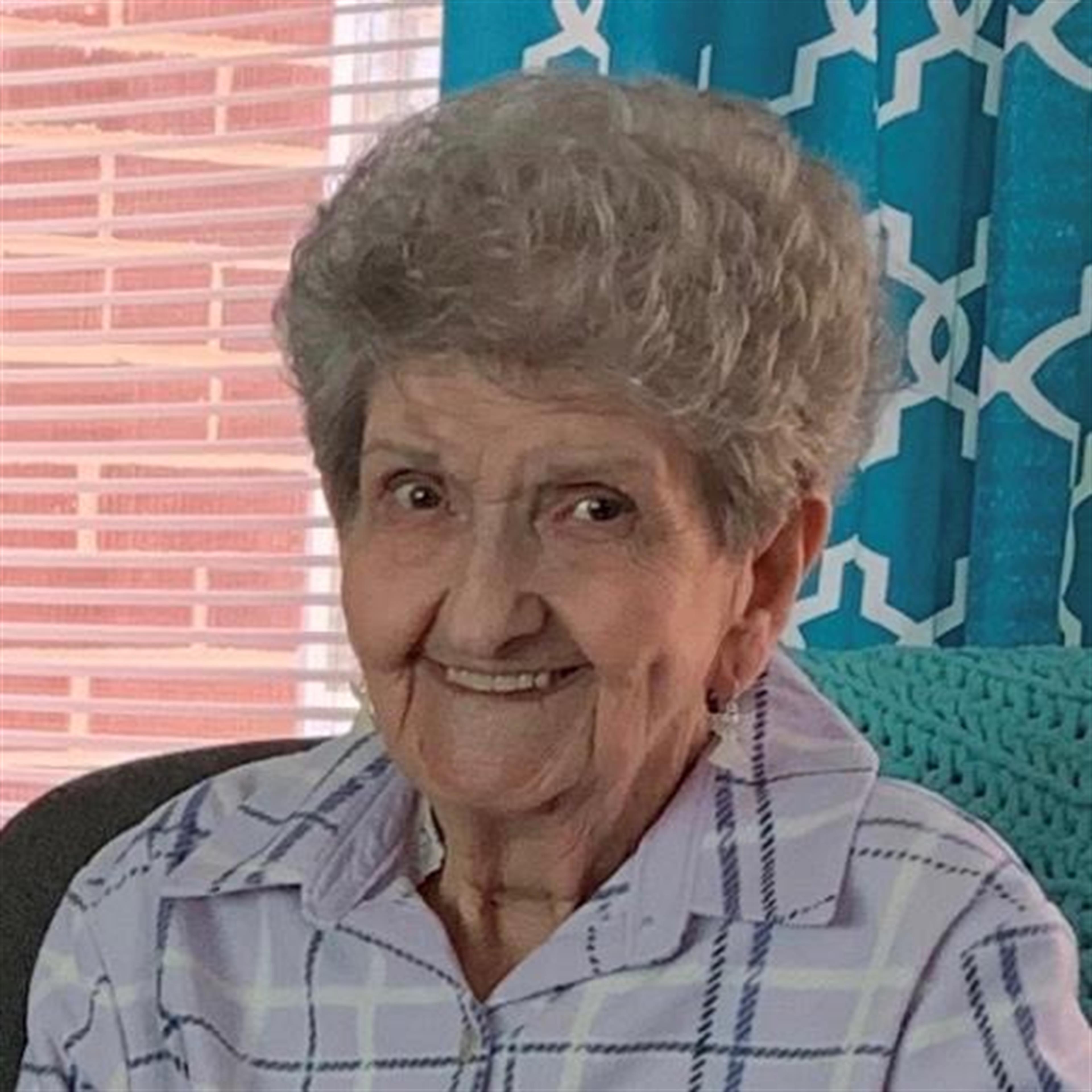 Minnie "Penny" Justis' obituary picture