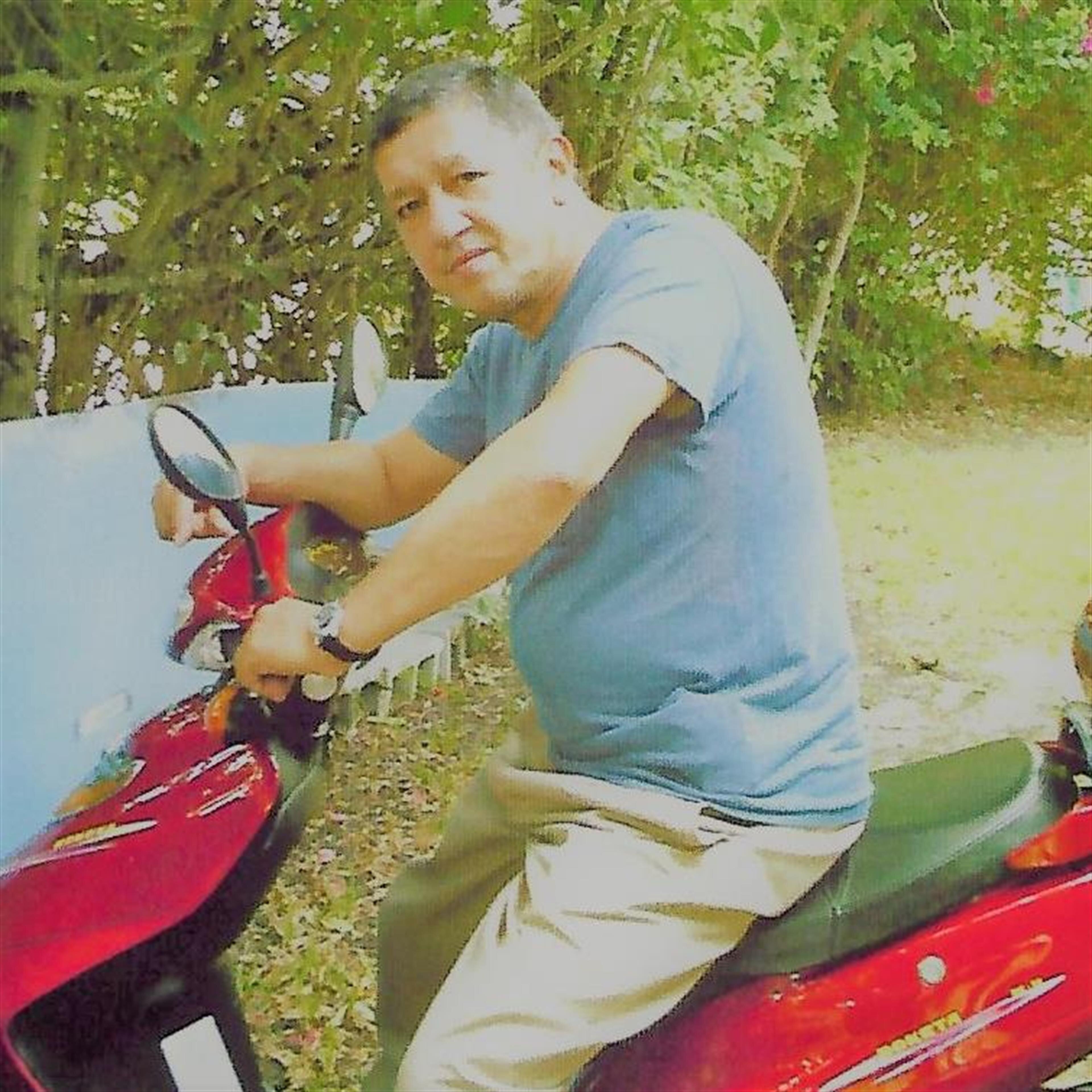 Mr. Carmelo Roldan Jr.