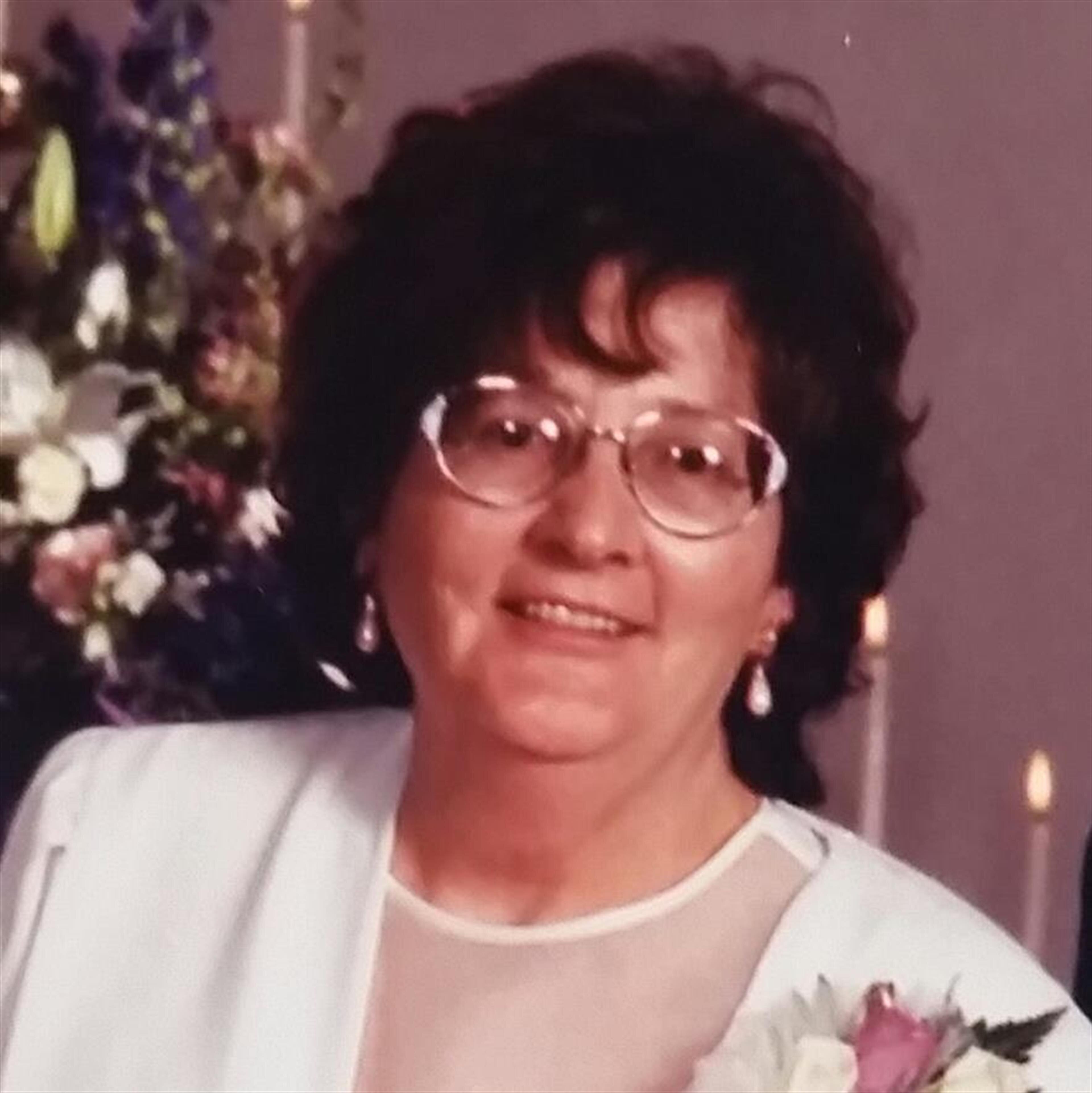 Loratta  Bachmeier