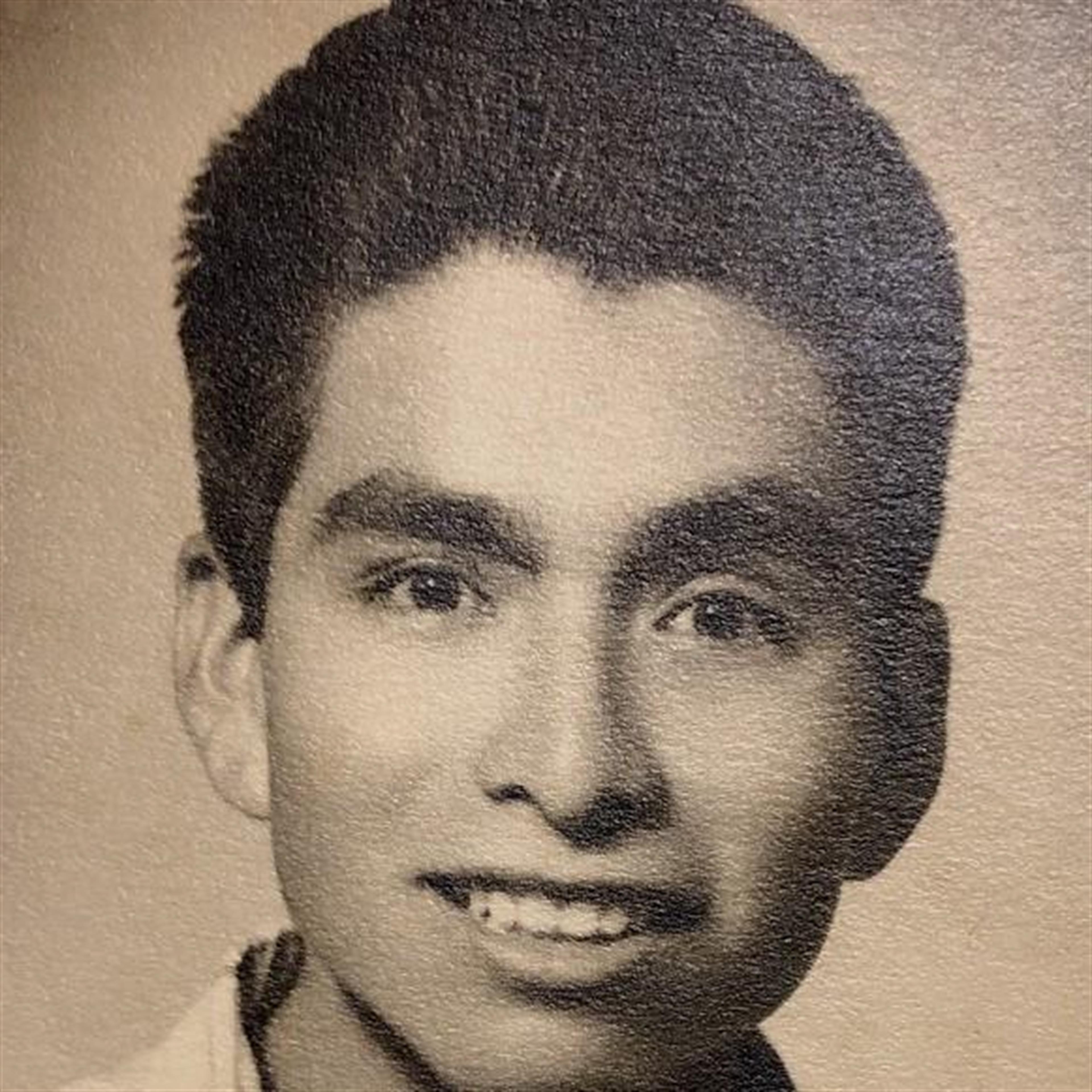 Leopoldo Arellano Urizar's obituary picture