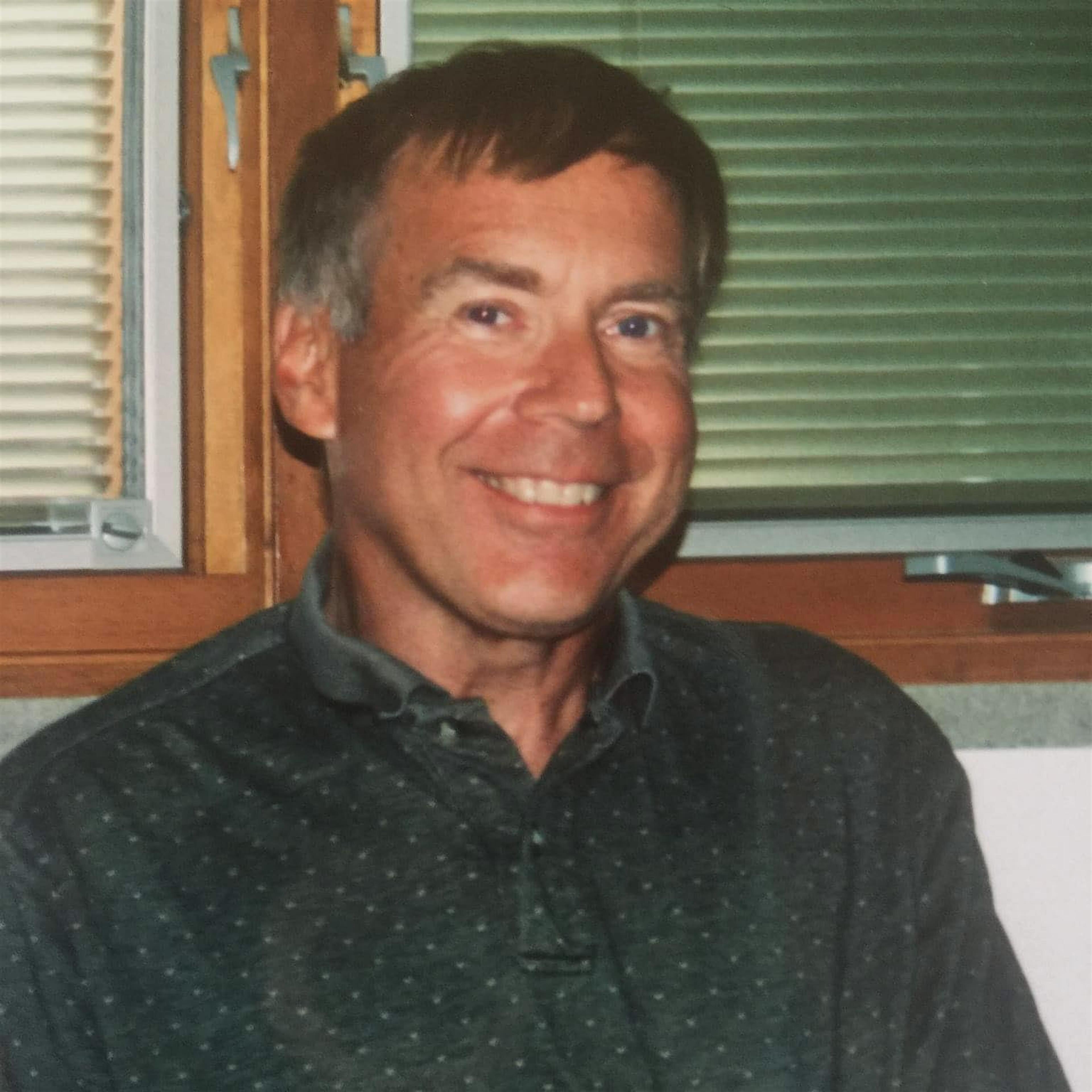 Lynn  E. Heldreth