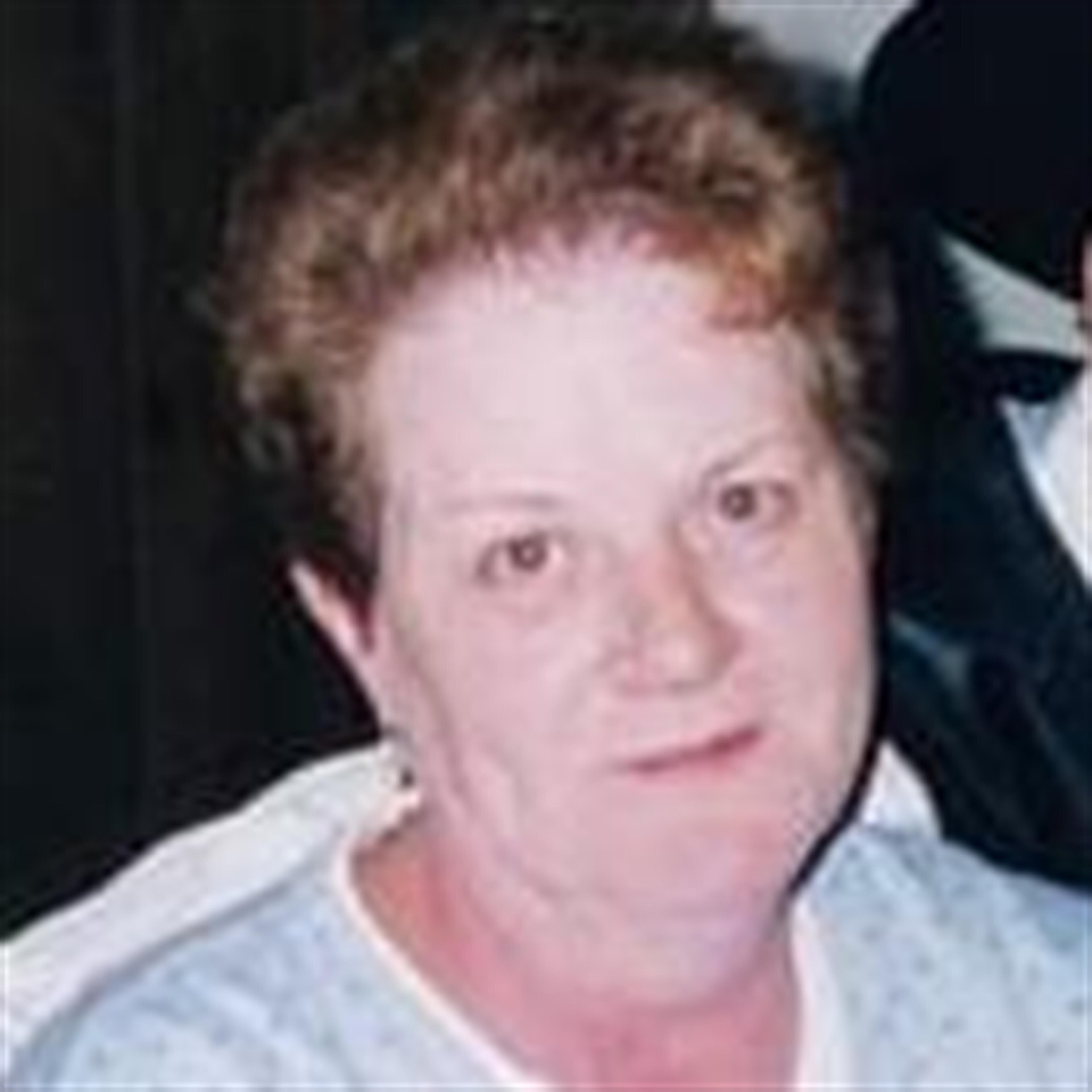Linda Louise Deering