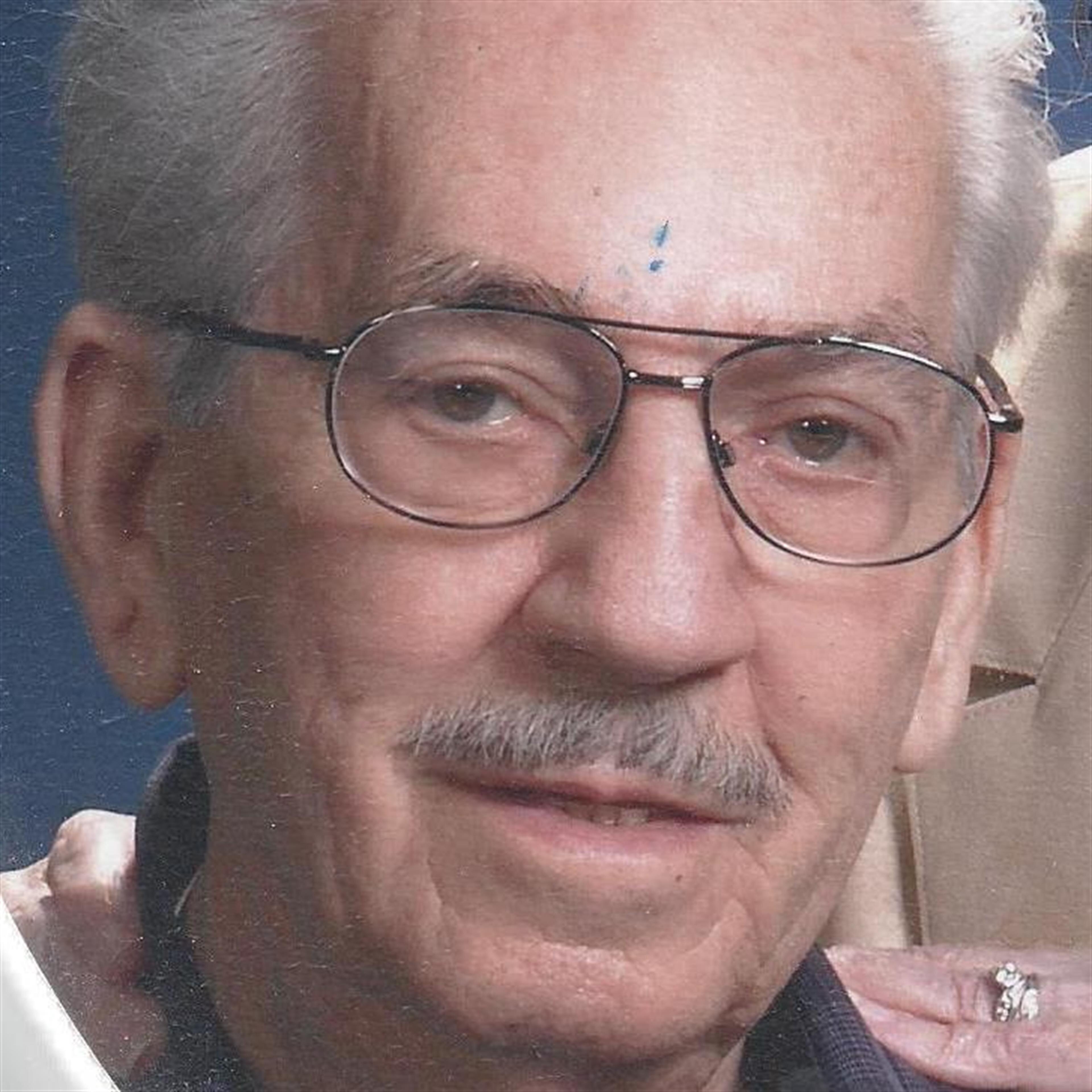 Harold  Beebe (Camdenton)