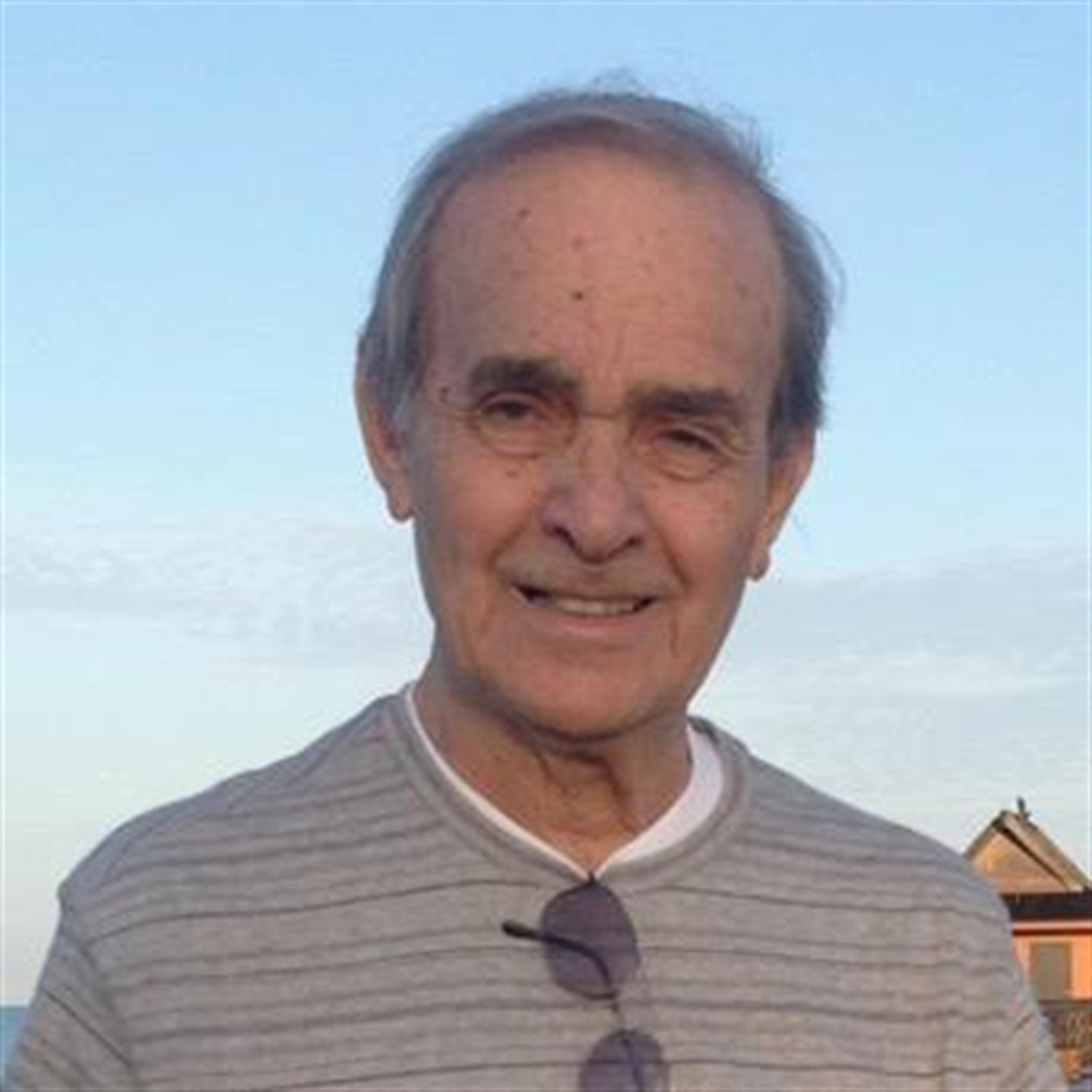 Victor J Cossetta
