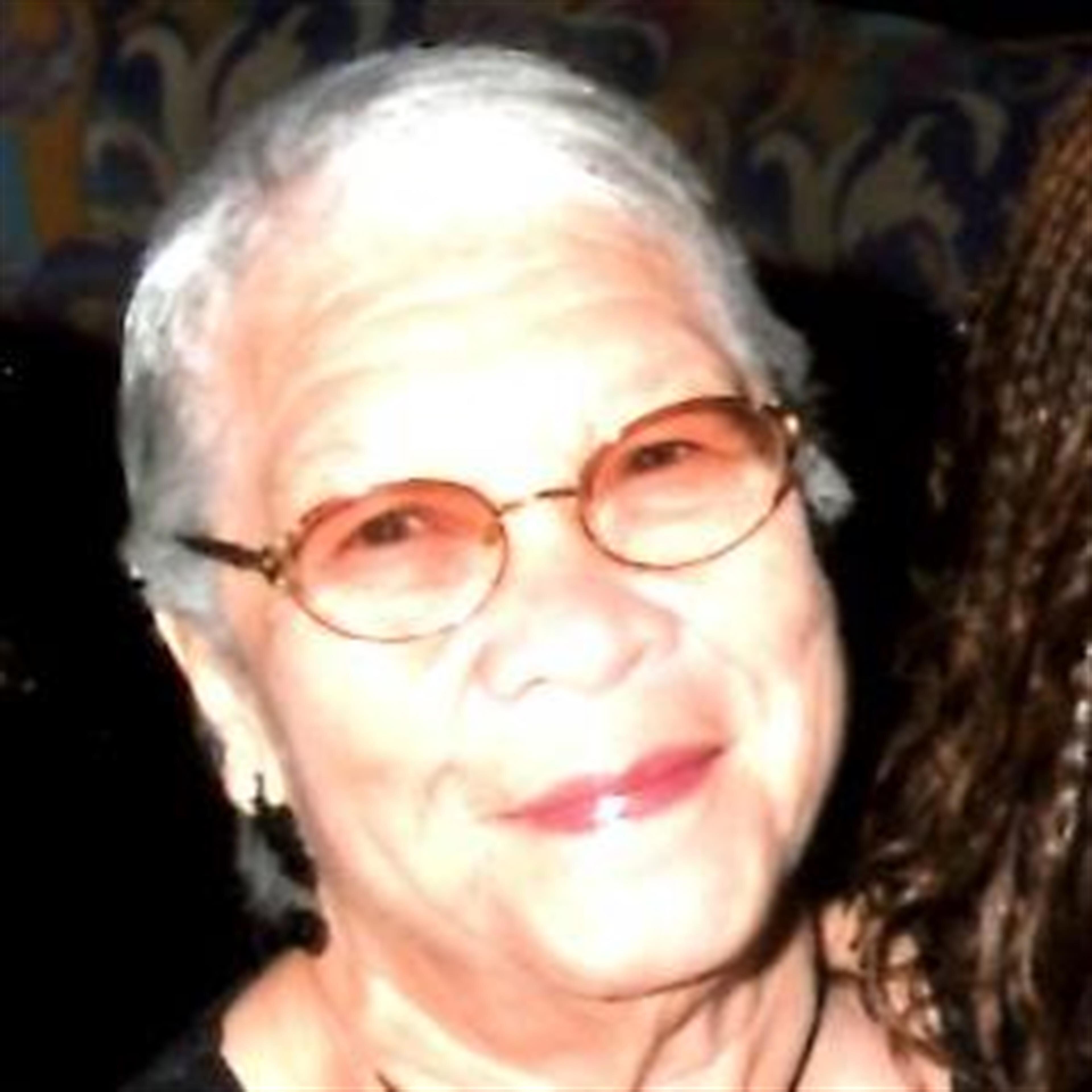 Gloria V Gooden
