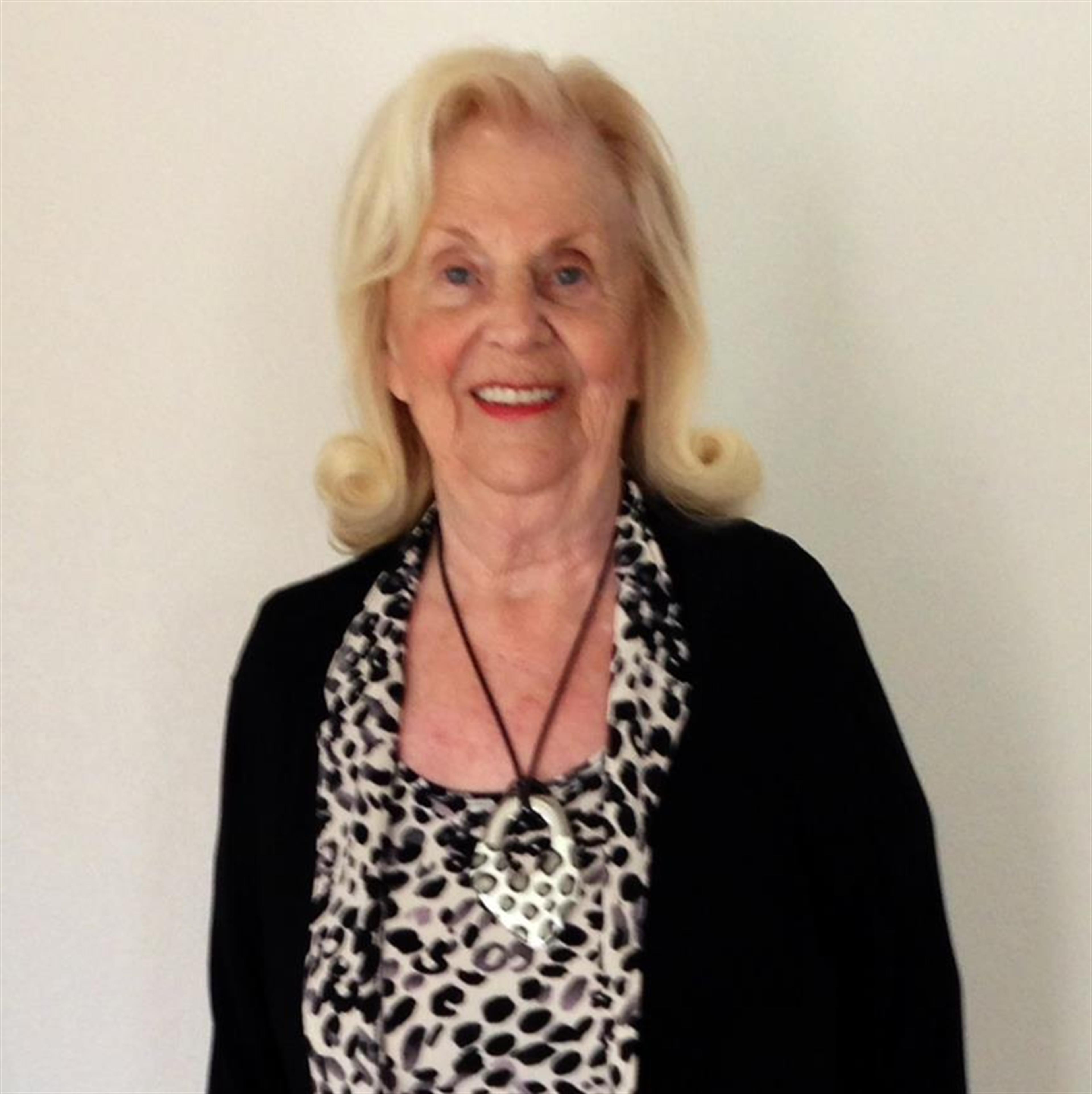 Myrna Litten 
