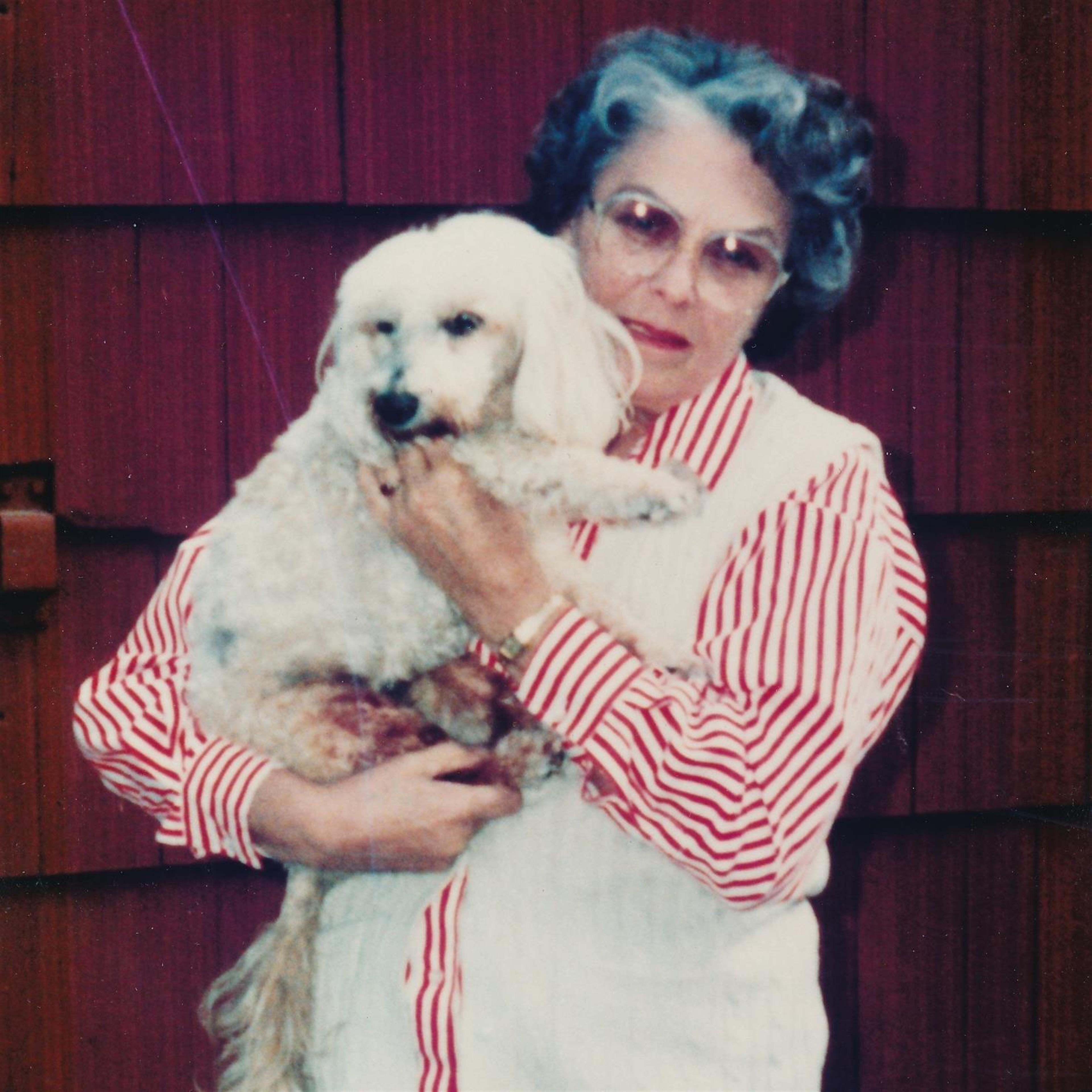 Gladys Edna Larson
