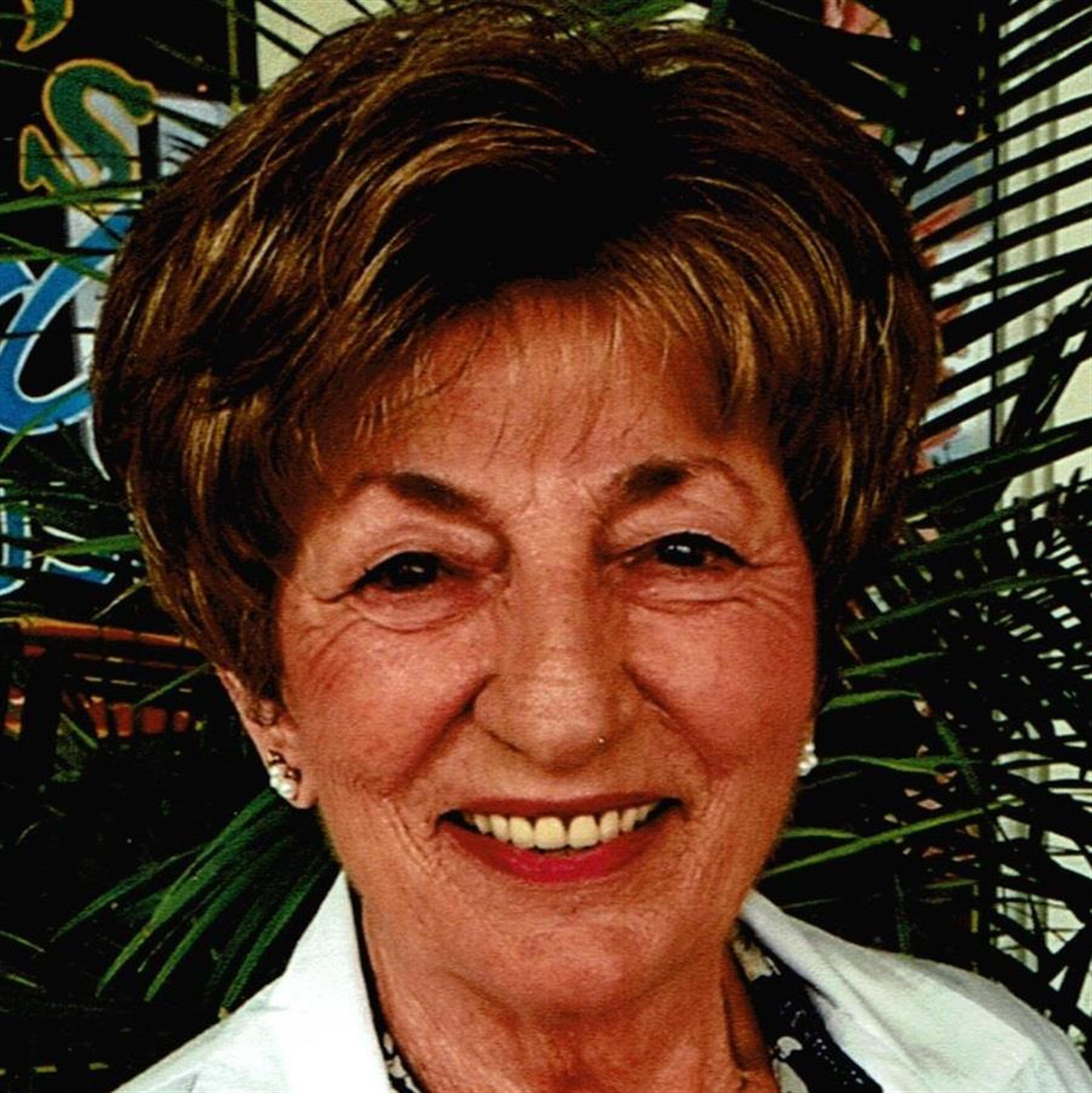 Bernella Darbonne Trahan