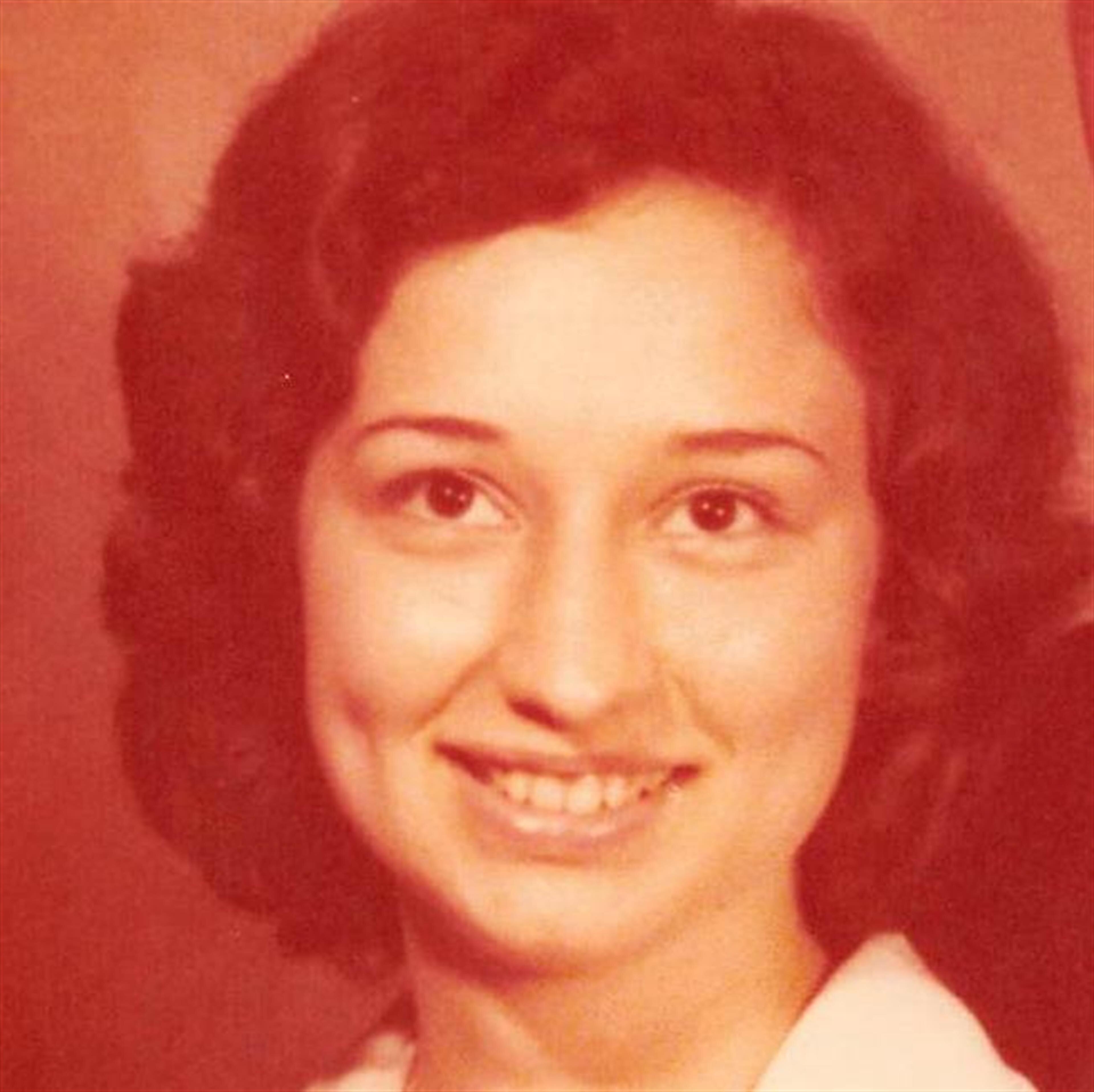 Mrs. Gloria Kay Foitik