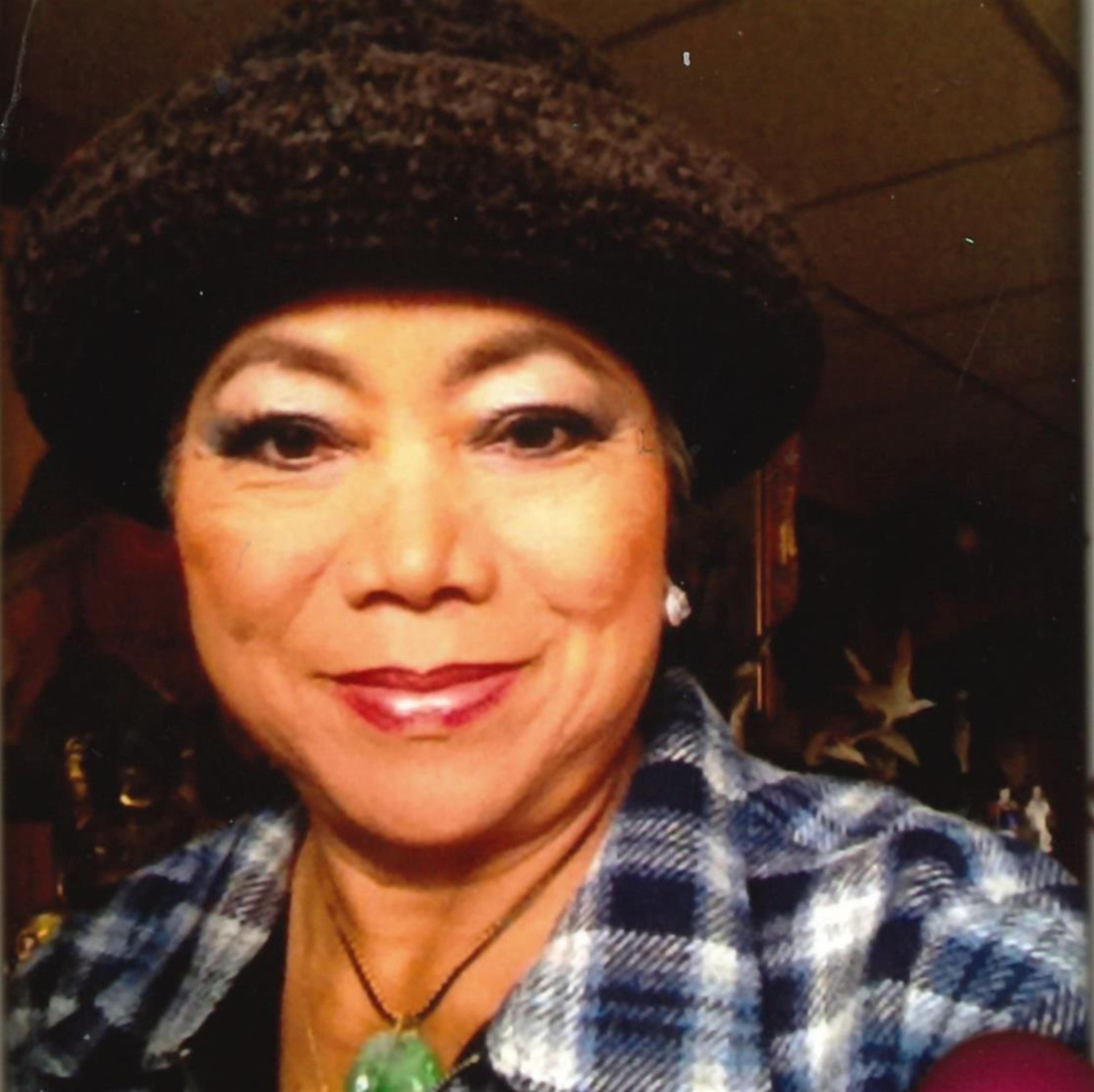 Linda Tieng Mead