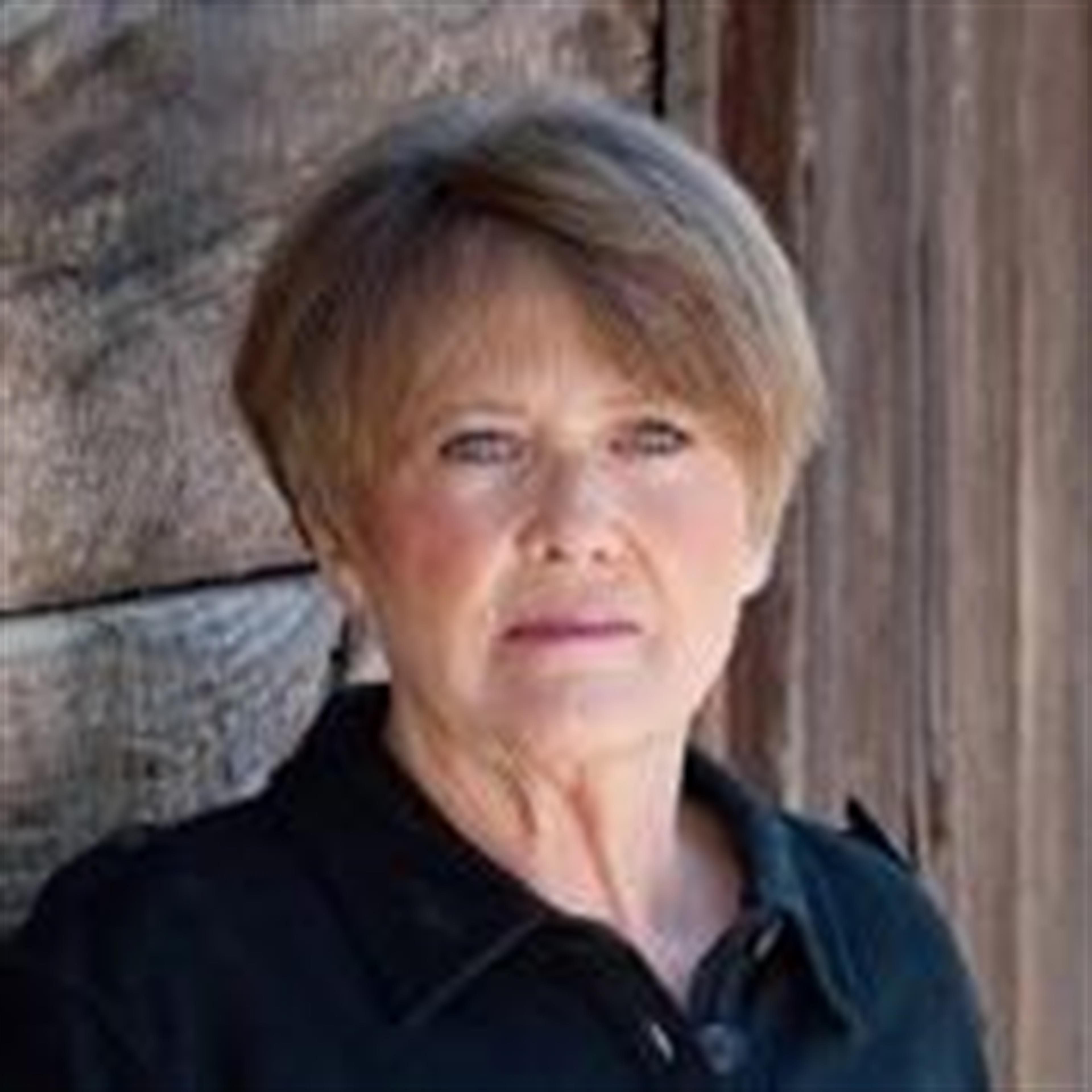 Lois Carol Lloyd's obituary picture