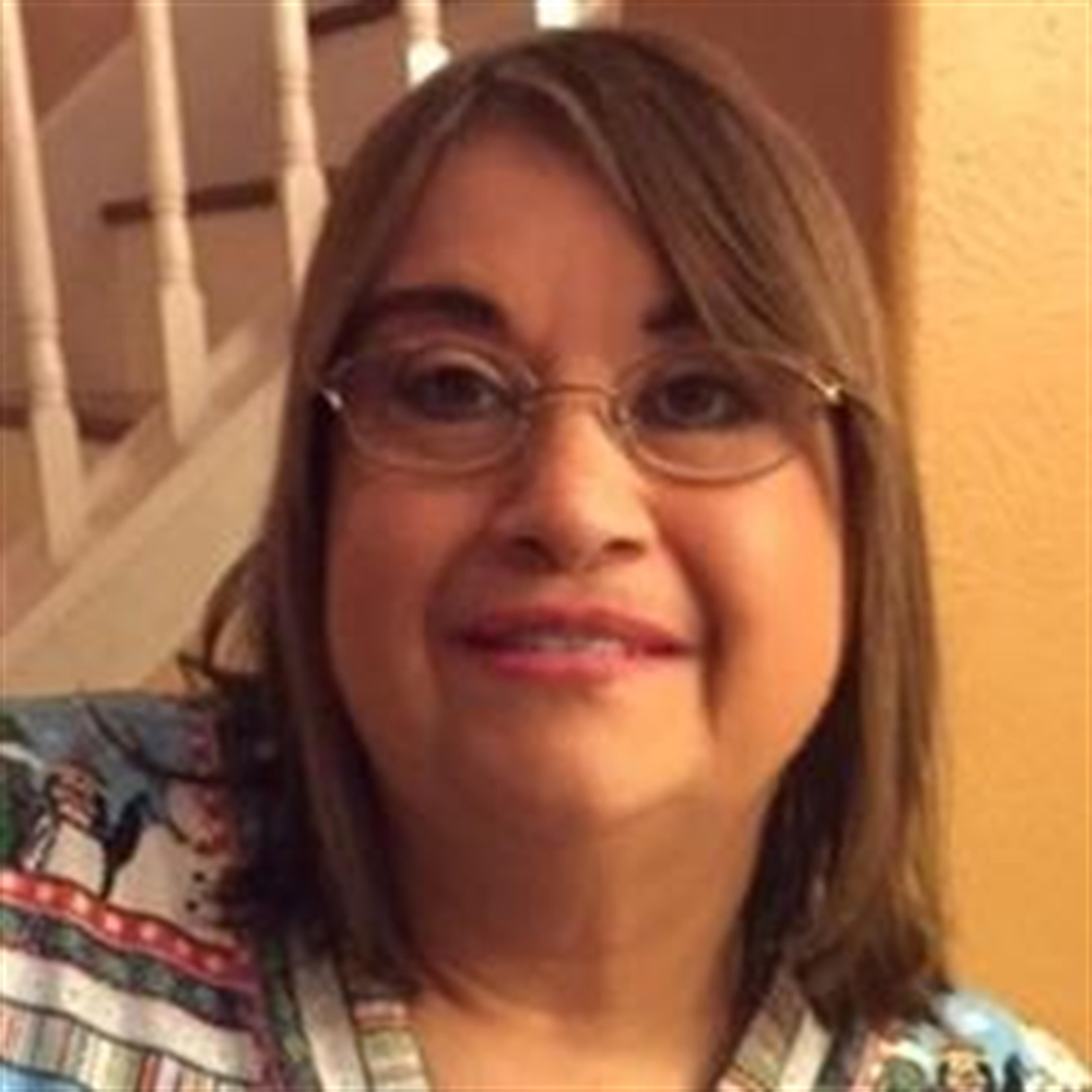 Roseanna "Roseanne" Zapata