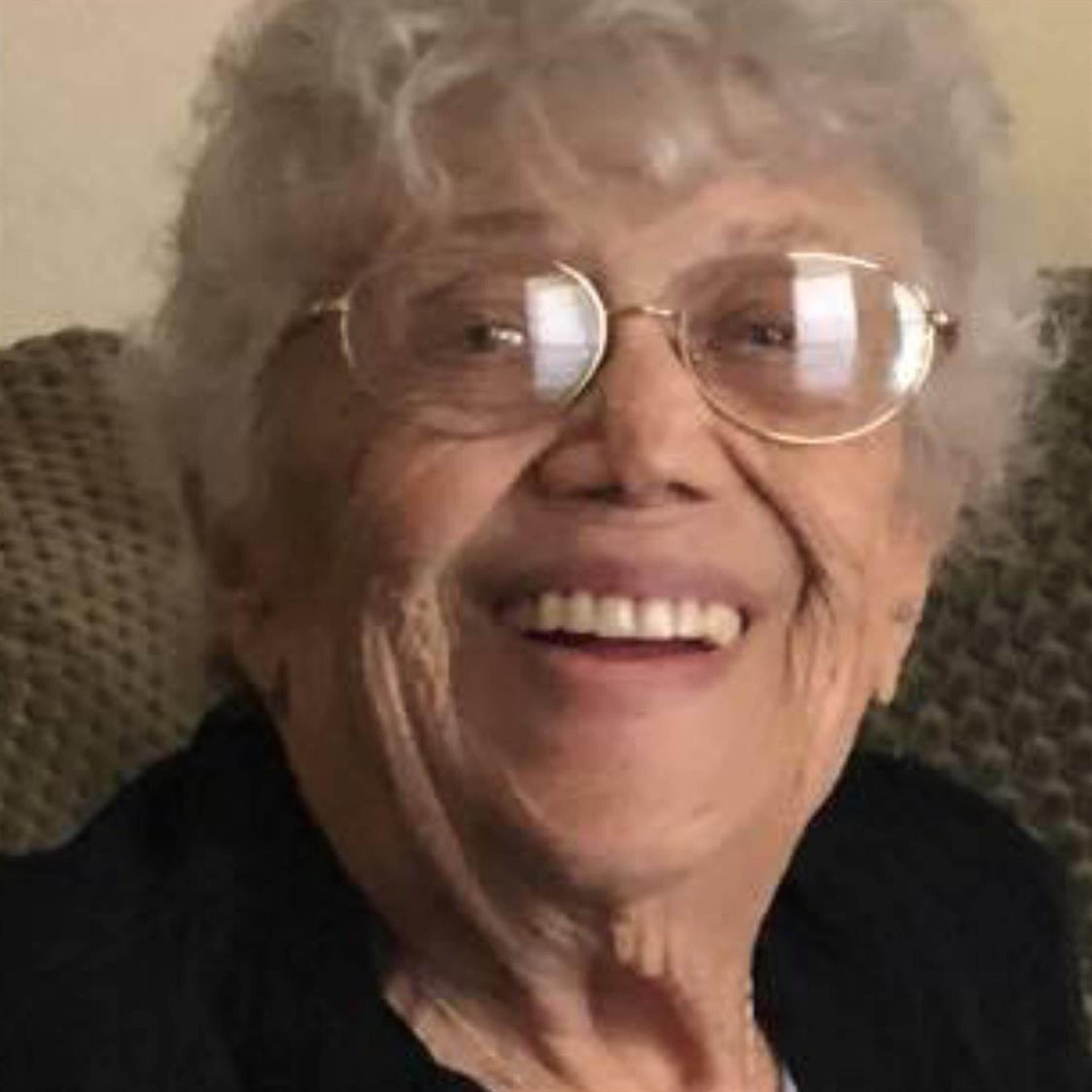 Arlene  Epstein