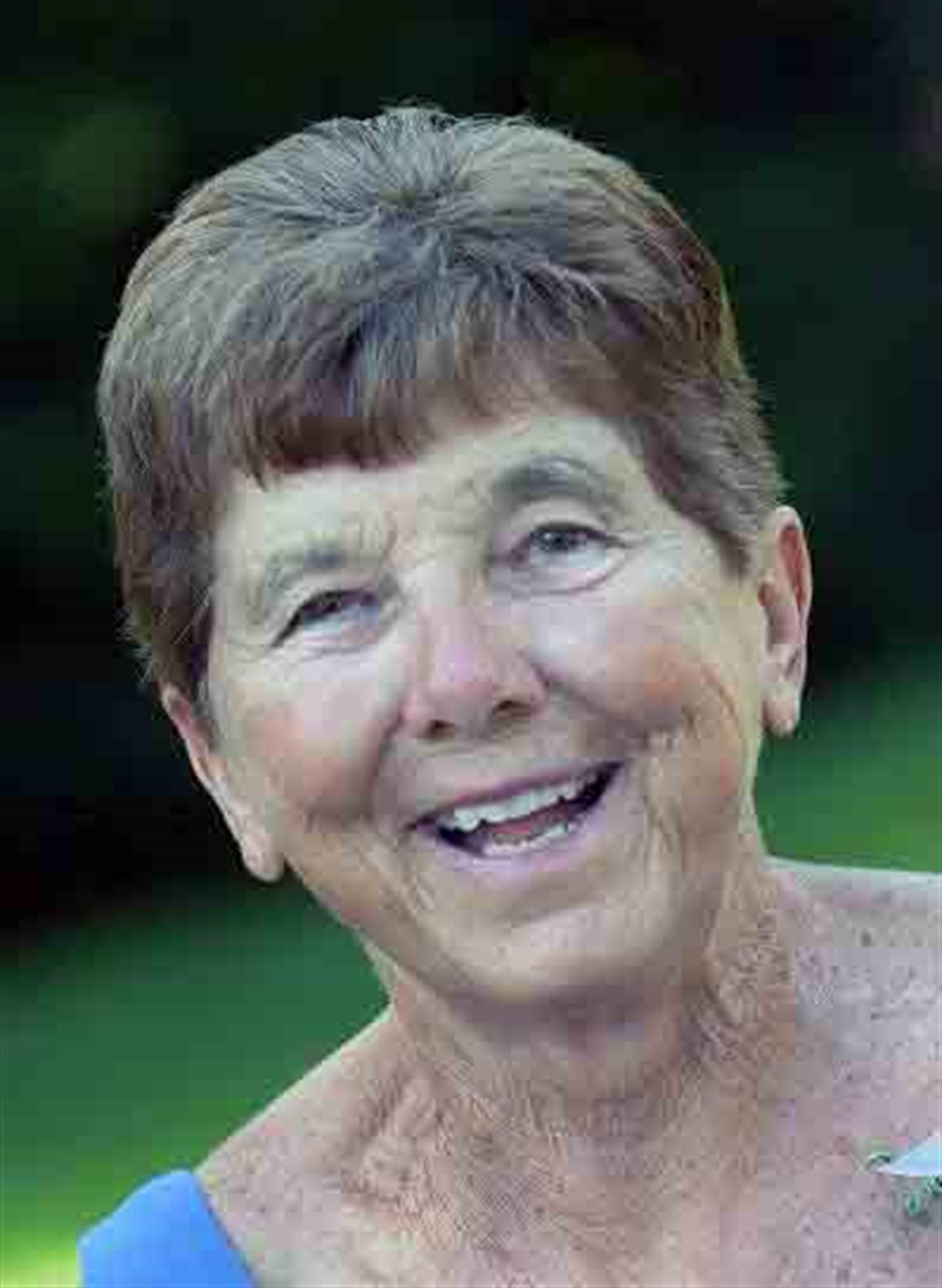 Lorena "Carlyne" Krauter