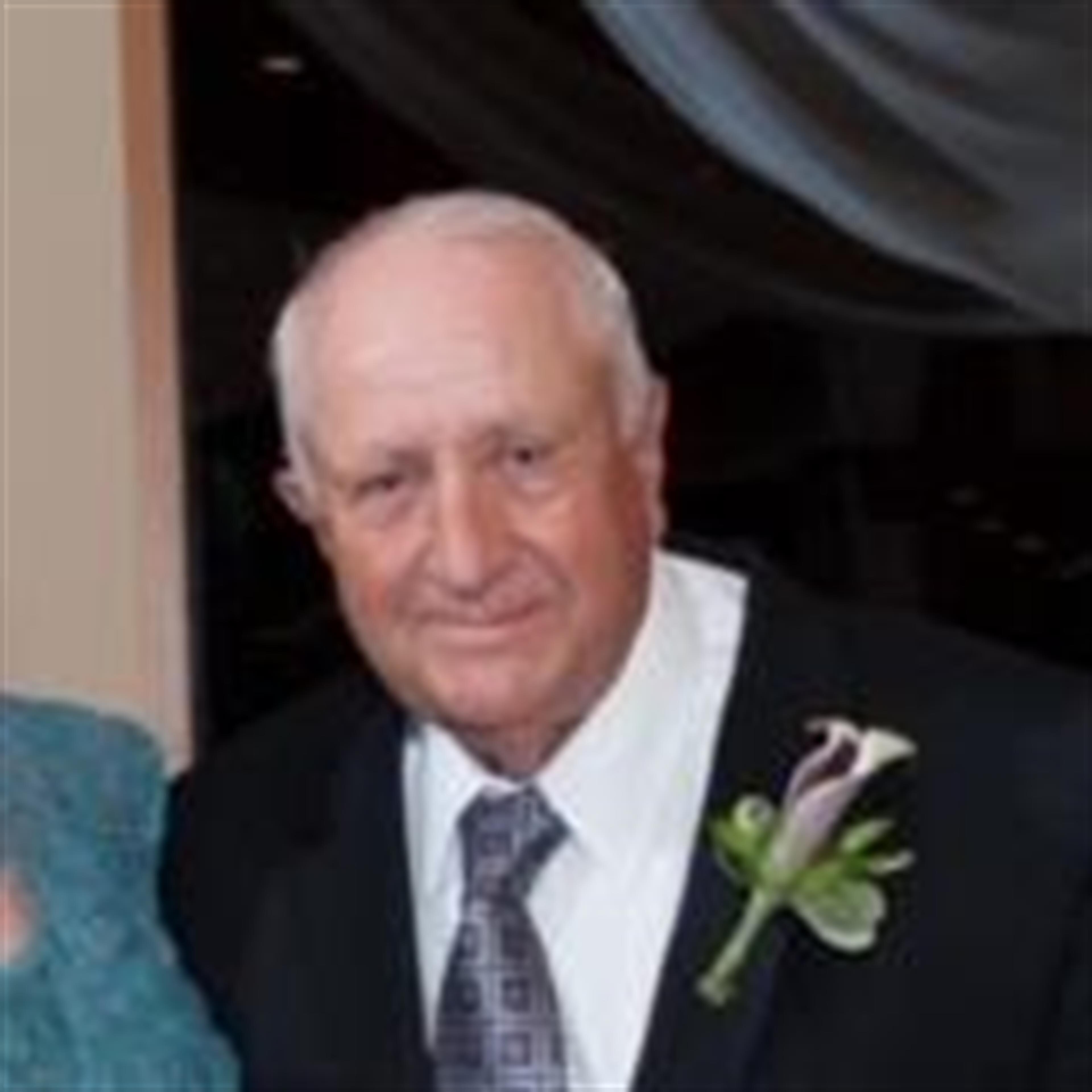 Mr. Larry  Douglas Worthington